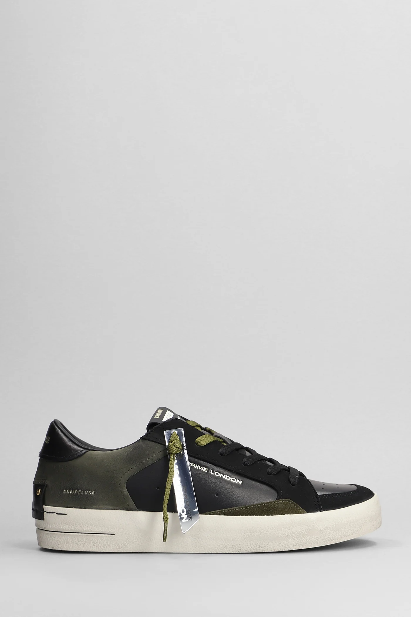 Sk8 Deluxe Sneakers in black leather