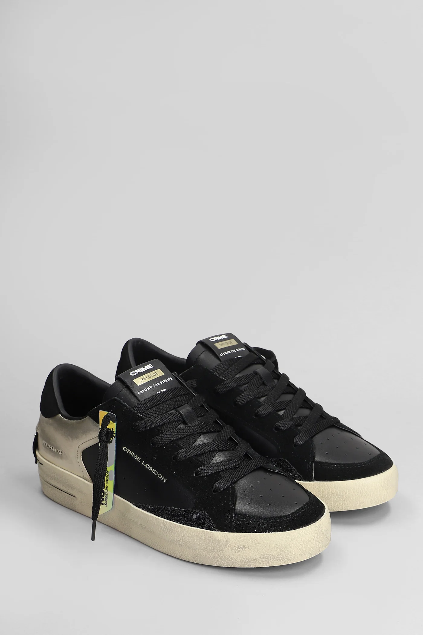 Sk8 Deluxe Sneakers in black leather - Image 2