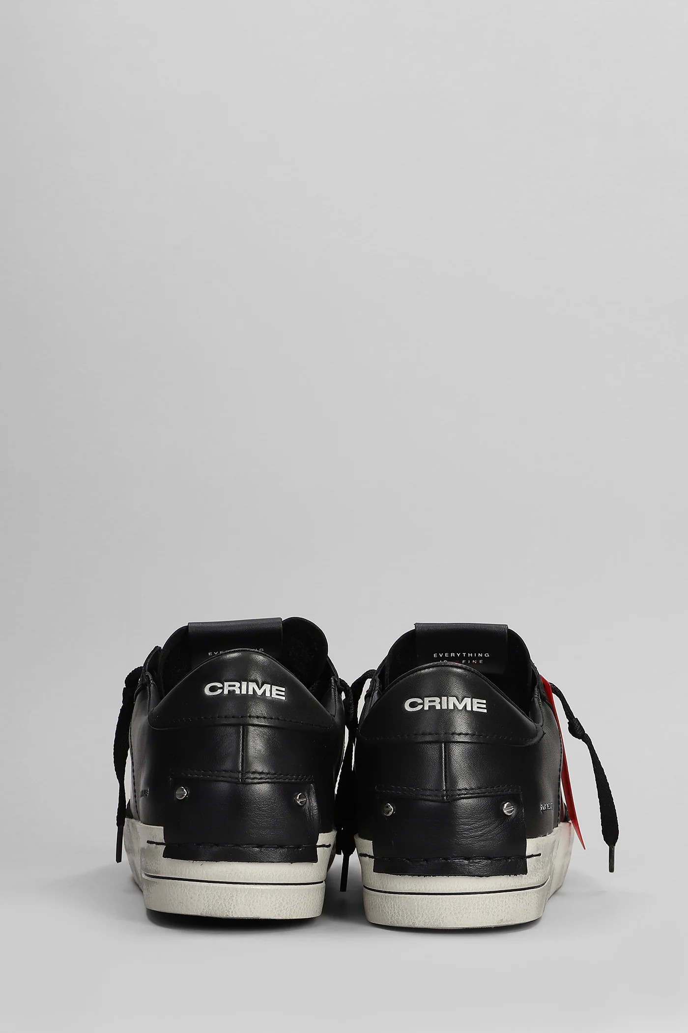 Sk8 Deluxe Sneakers in black leather - Image 4