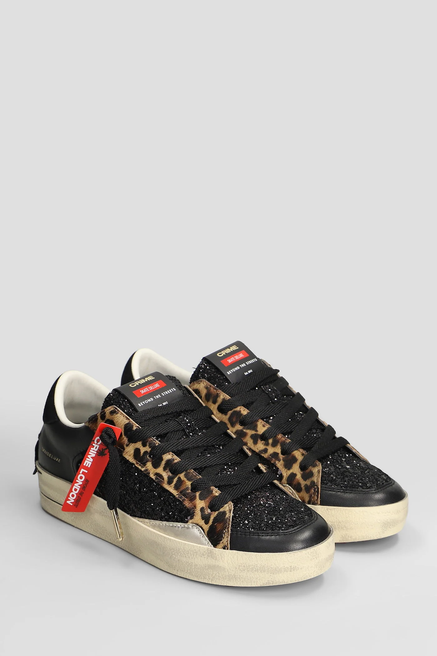 Sk8 Deluxe Sneakers in black leather - Image 2