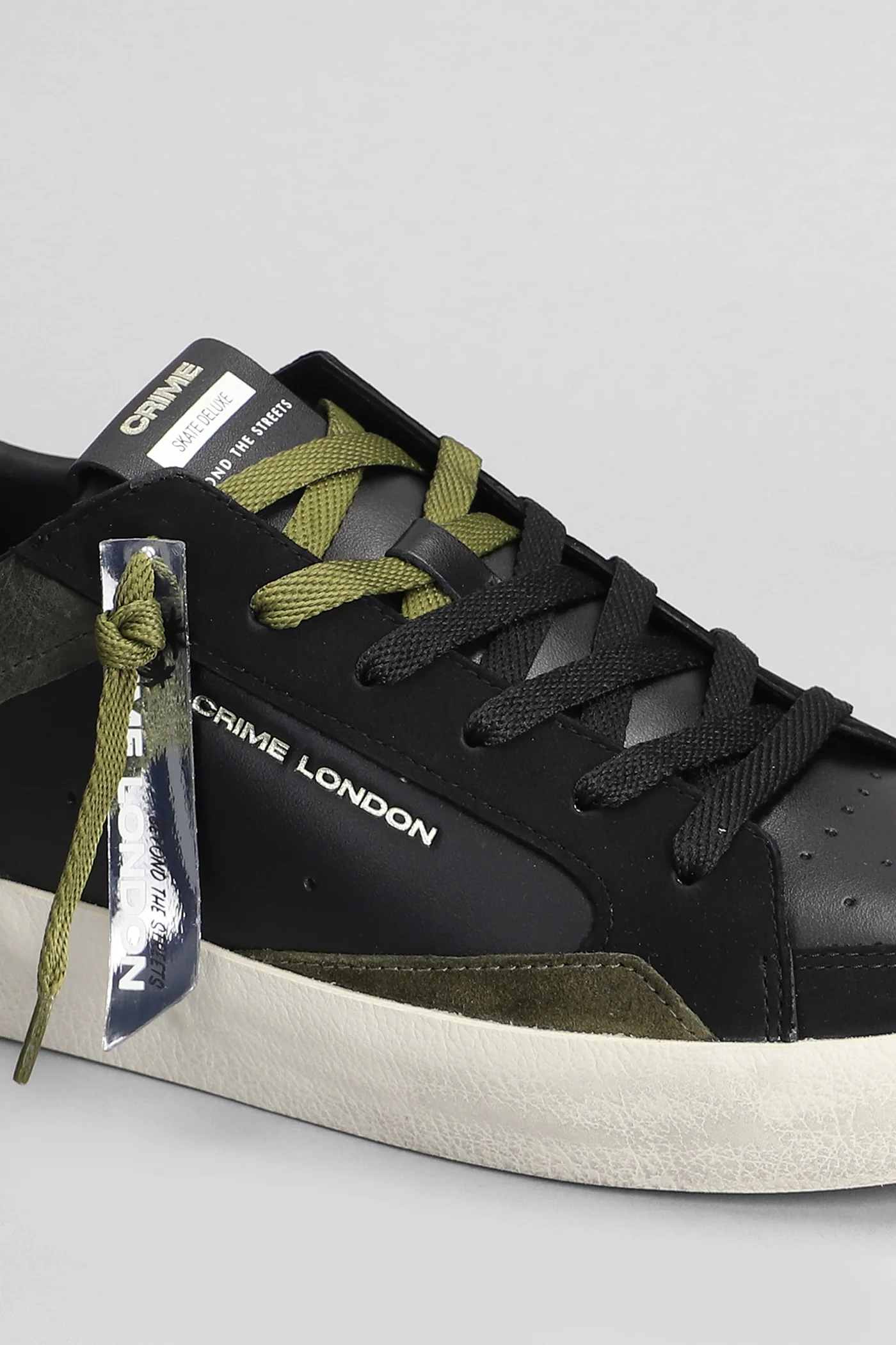 Sk8 Deluxe Sneakers in black leather - Image 5