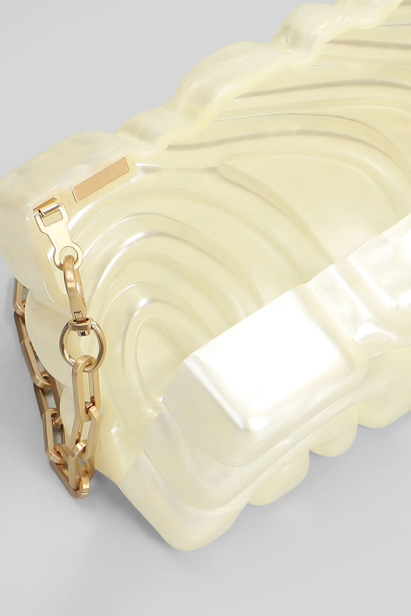 Aura Clutch in beige acrylic - Image 16