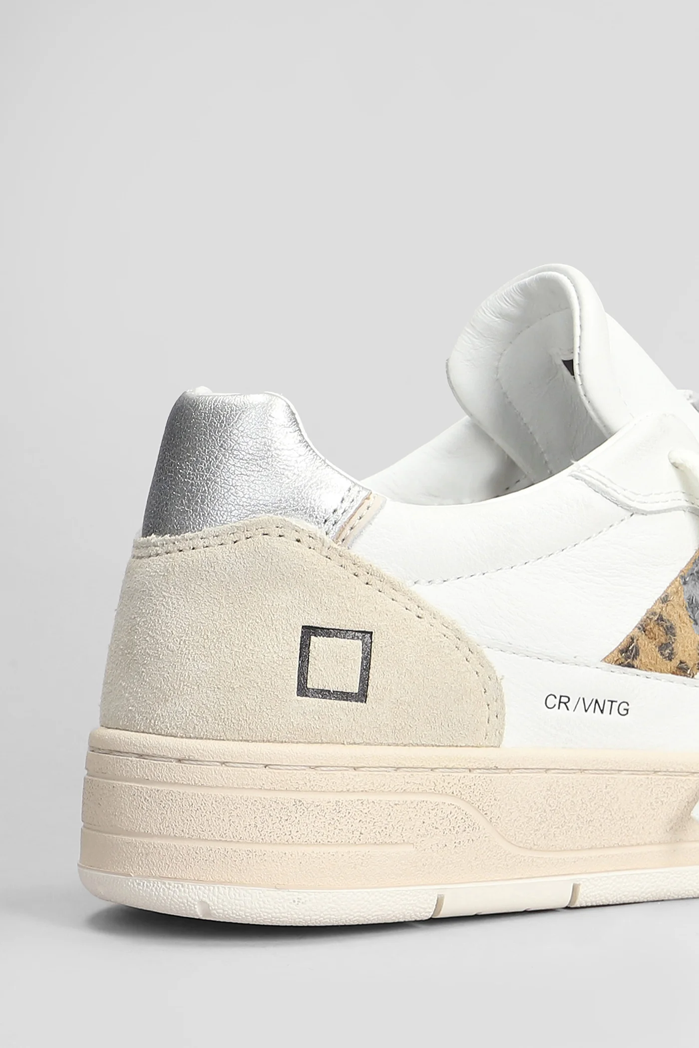 Court 2.0 Sneakers in white suede and leather - Image 5