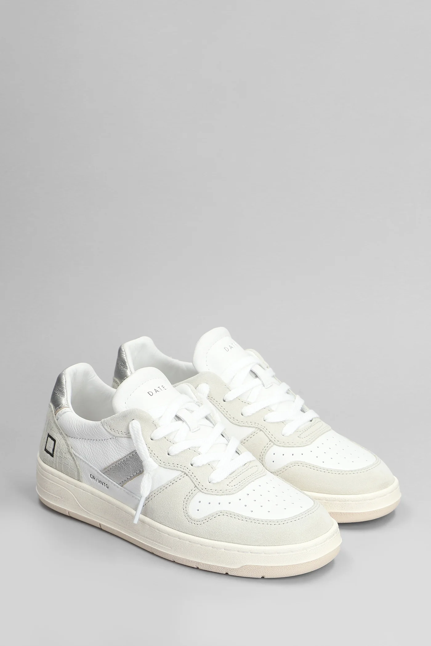 Court 2.0 Vintage Sneakers in white suede and leather - Image 2