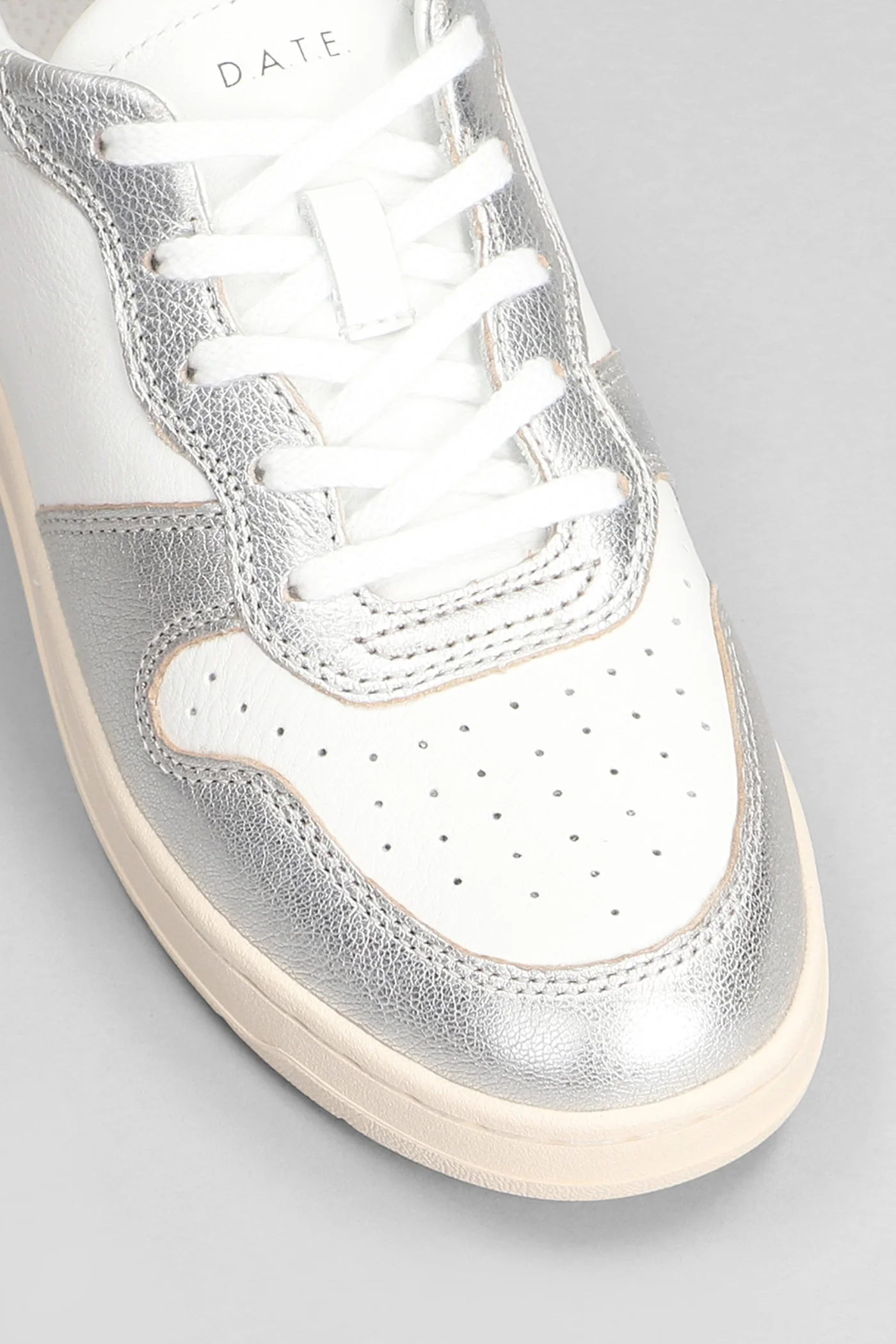 Court Laminated Sneakers in white leather - Image 5