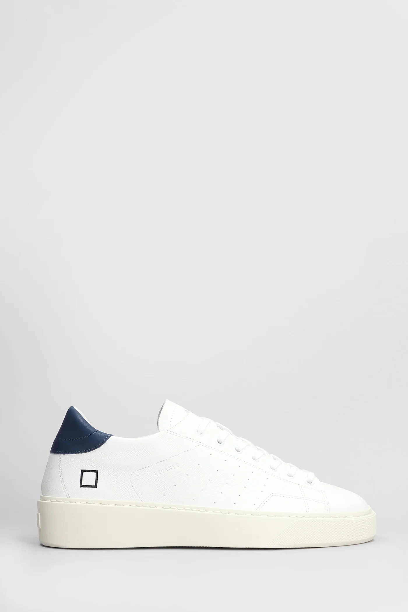 Levante Sneakers in white leather