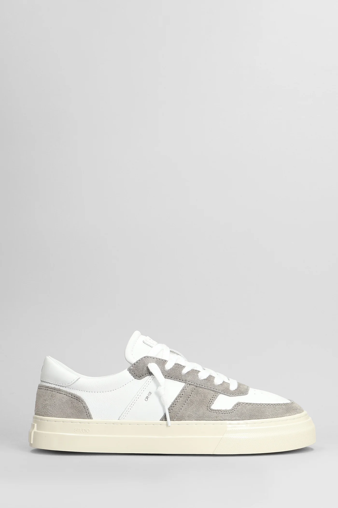 Studio Sneakers in white suede and leather