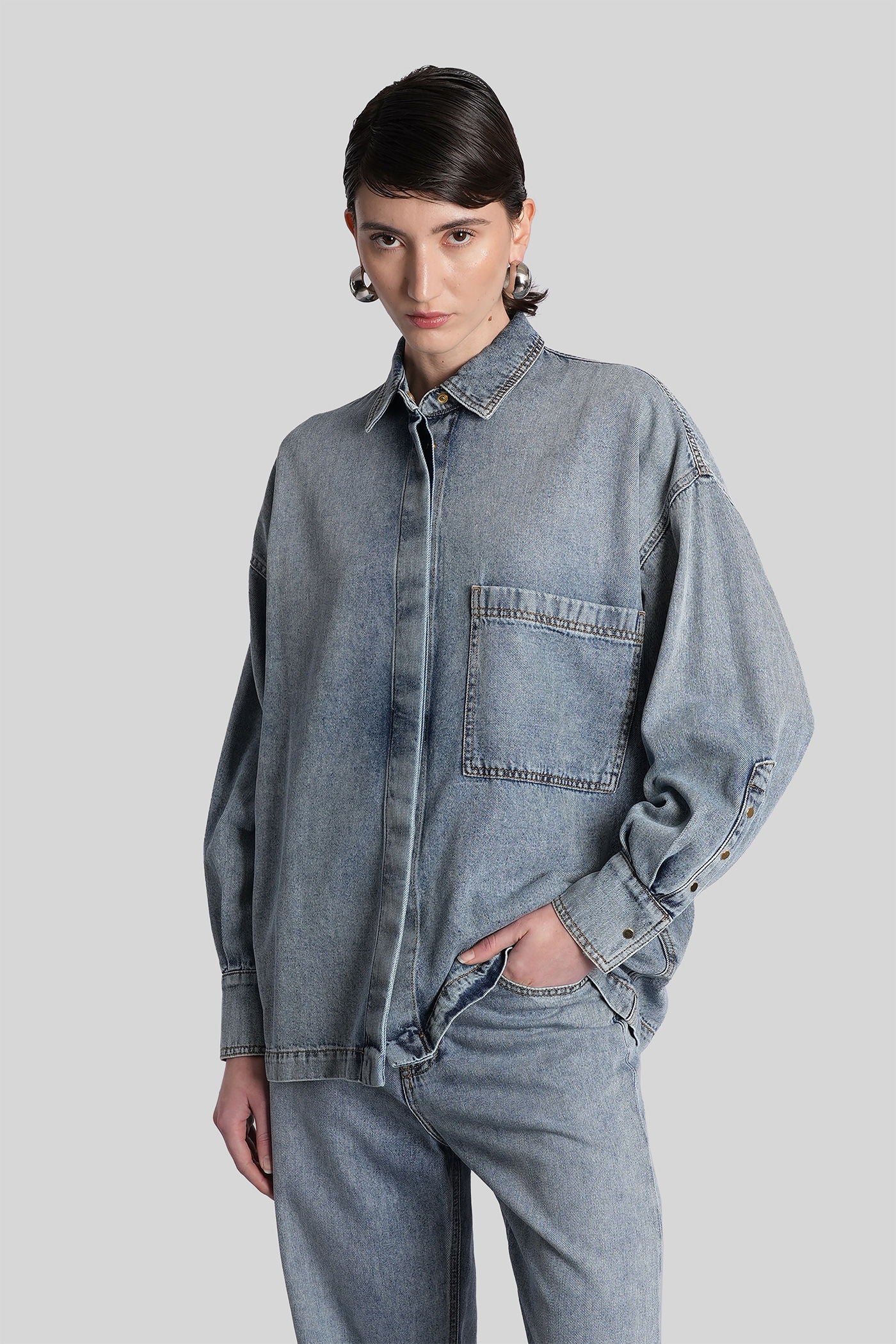 Jenny Shirt in blue denim