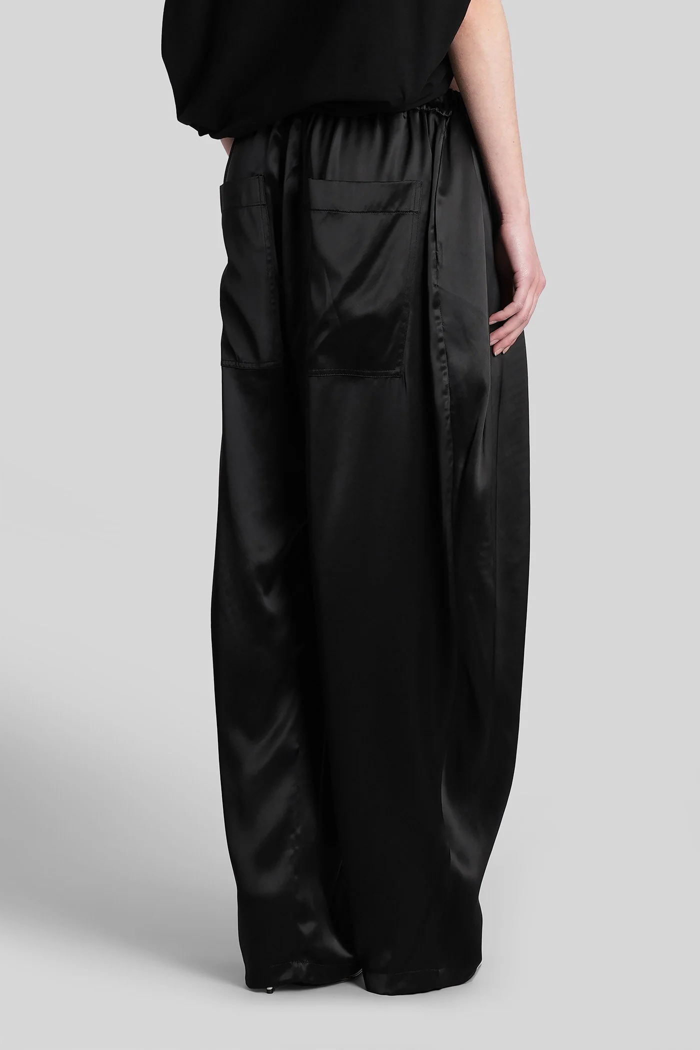 Simona Pants in black viscose - Image 3
