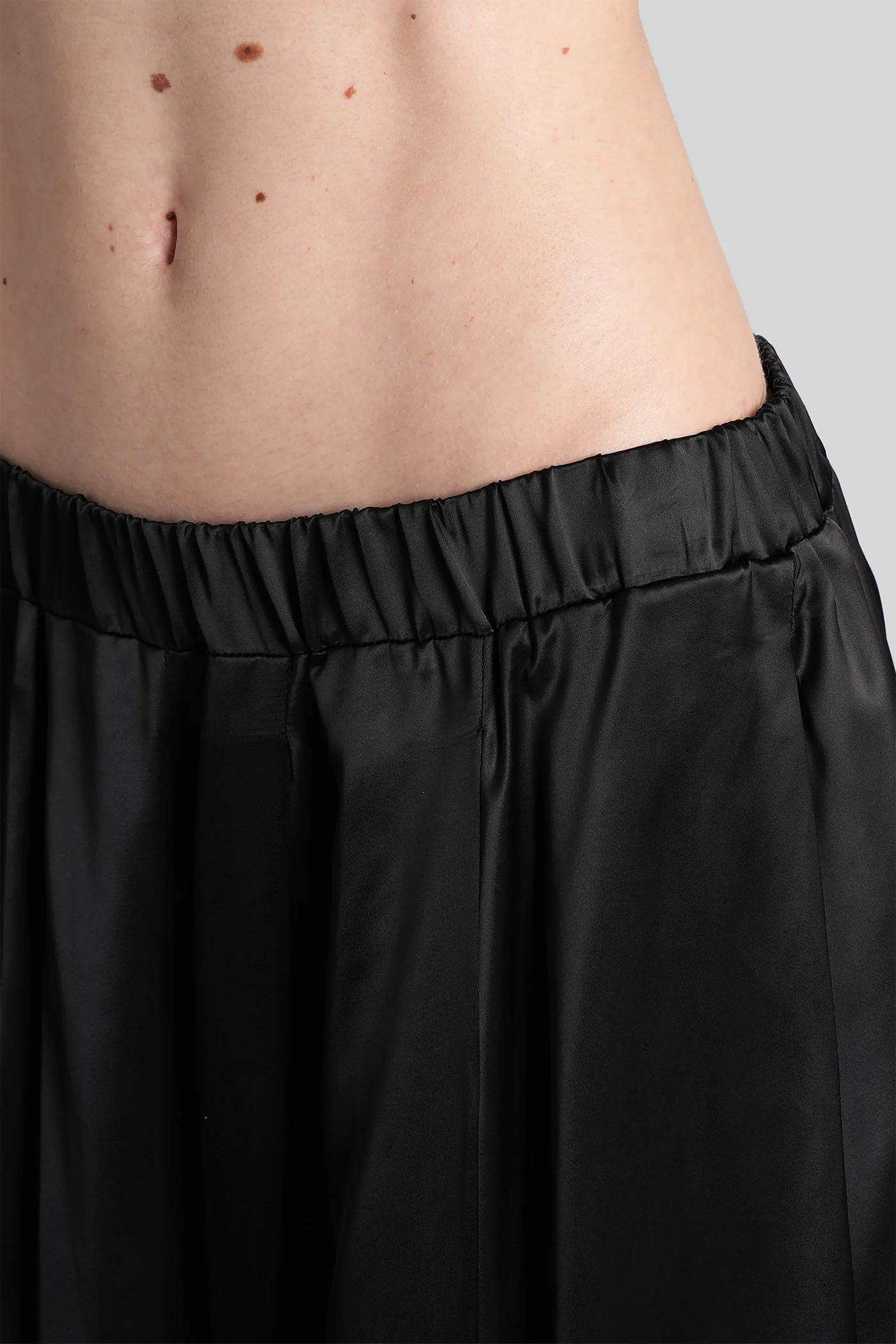 Simona Pants in black viscose - Image 5