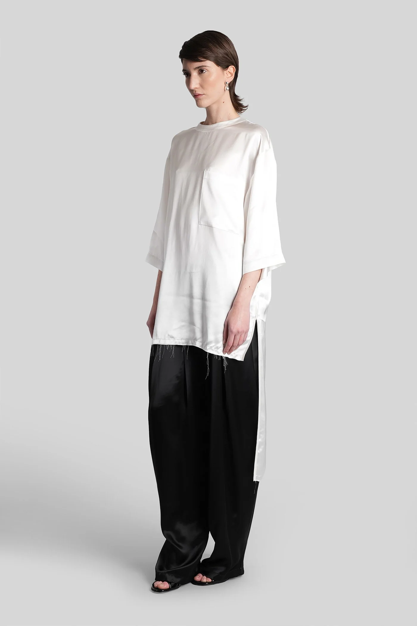 Tara T-Shirt in white viscose - Image 4