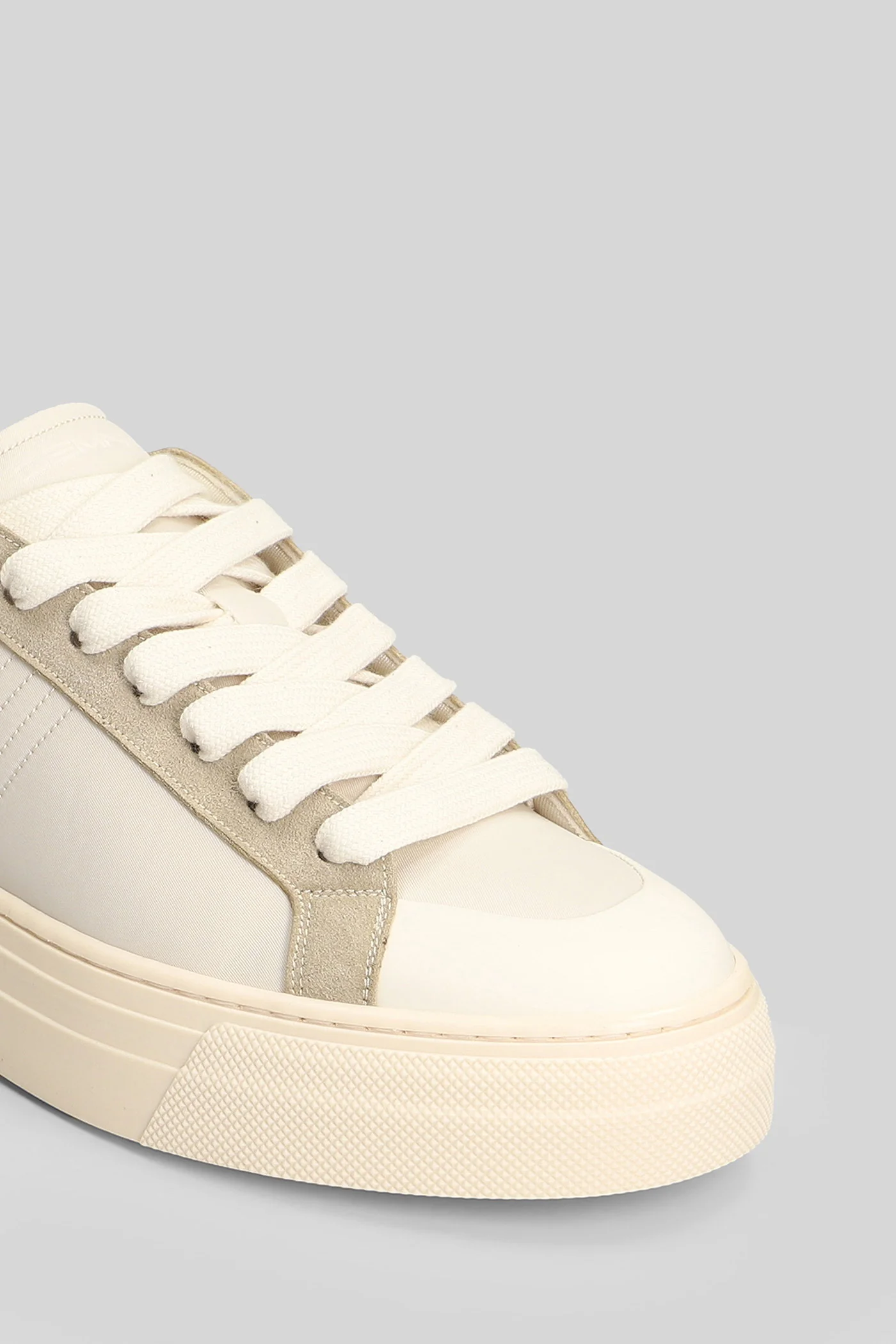 Sneakers in beige fabric - Image 15