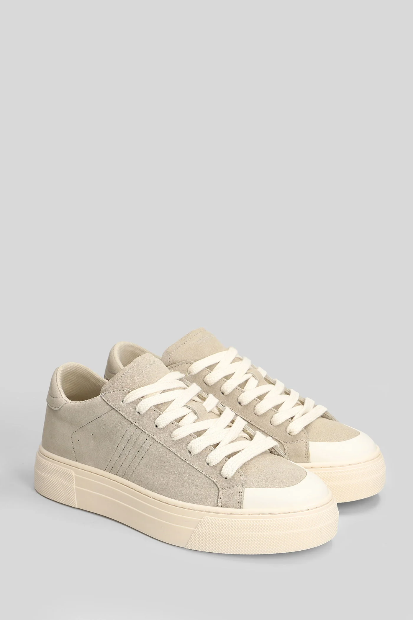 Sneakers in beige suede - Image 2