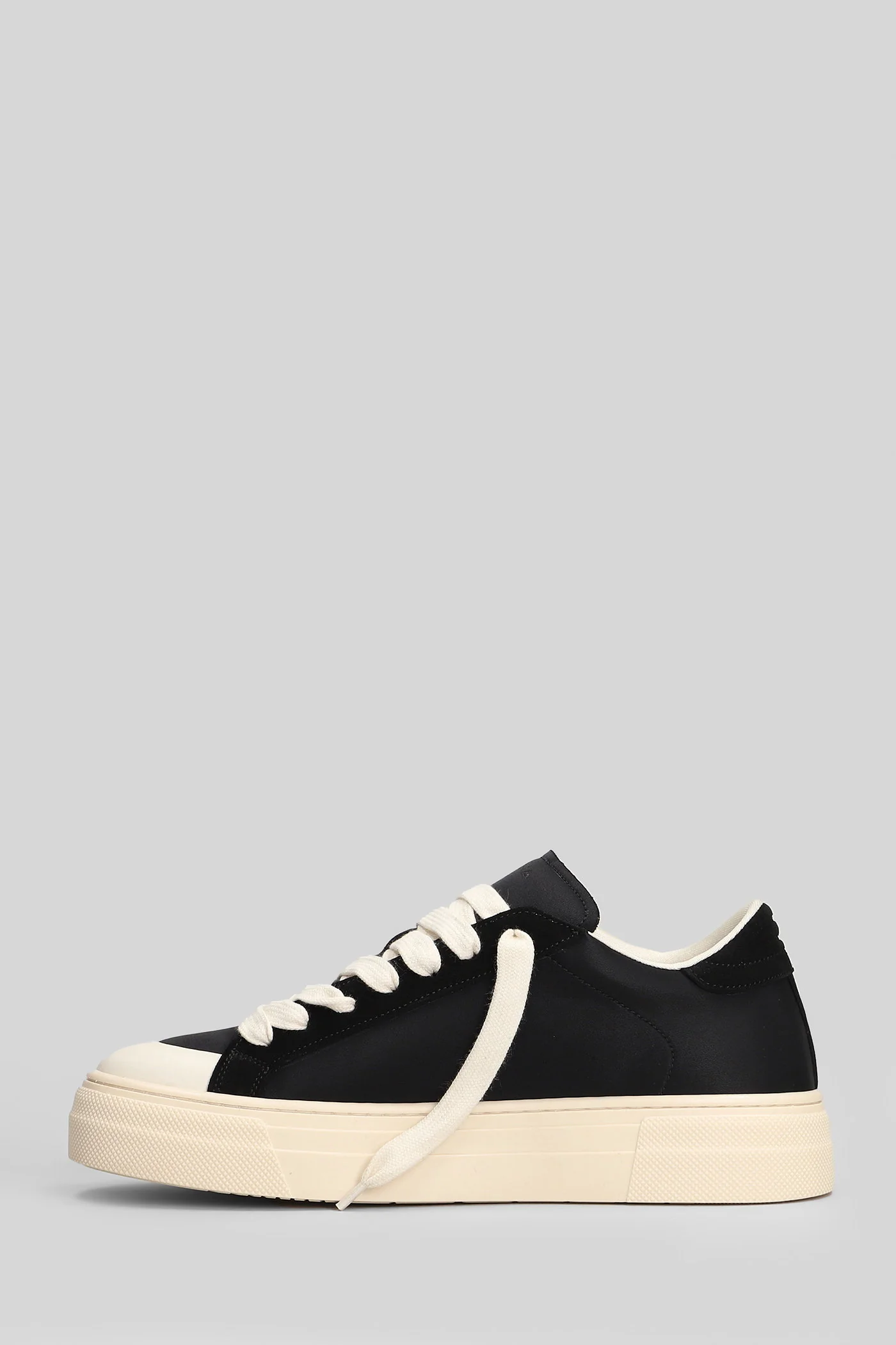 Sneakers in black fabric - Image 3
