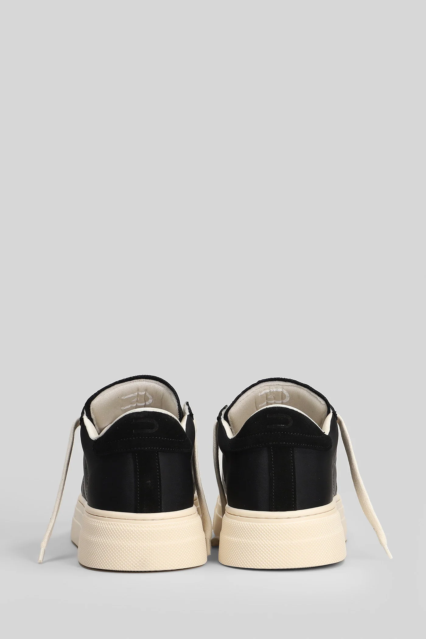 Sneakers in black fabric - Image 4