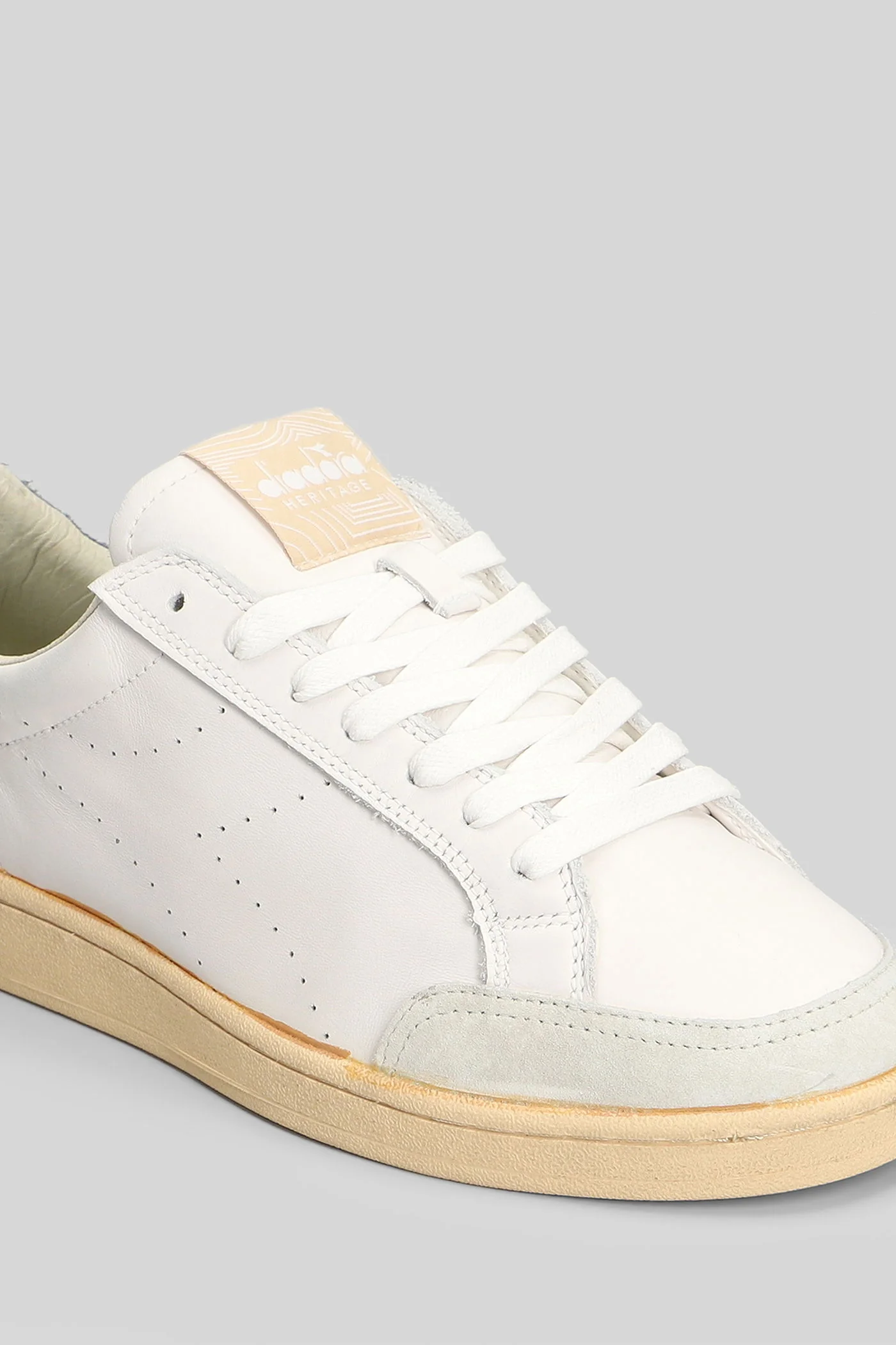 Prestige Plain Used Sneakers in white leather - Image 10