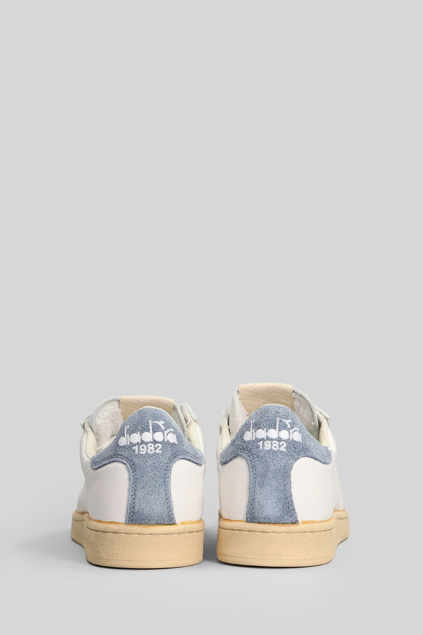 Prestige Plain Used Sneakers in white leather - Image 4
