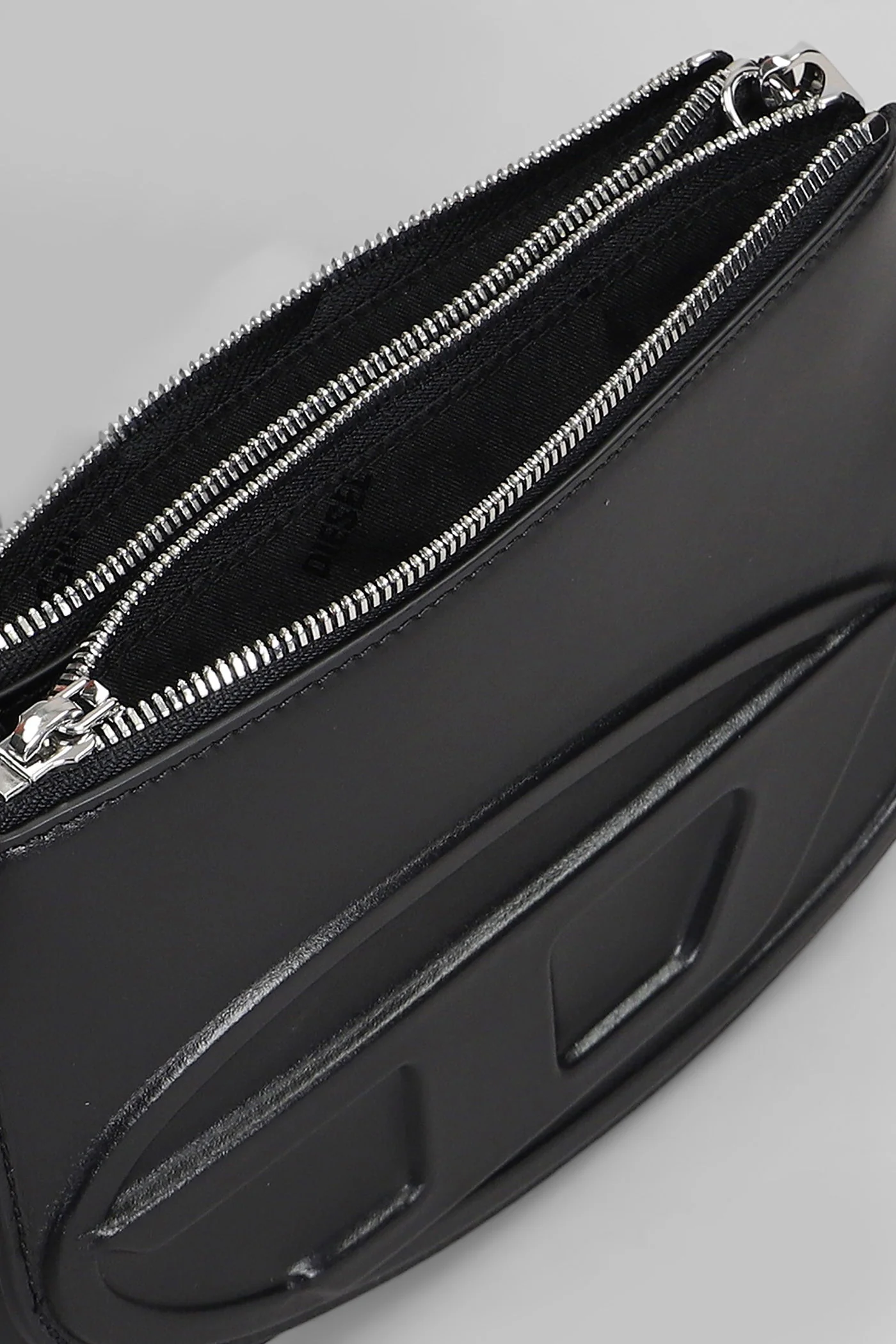 1dr 20. twin Shoulder bag in black leather - Image 4