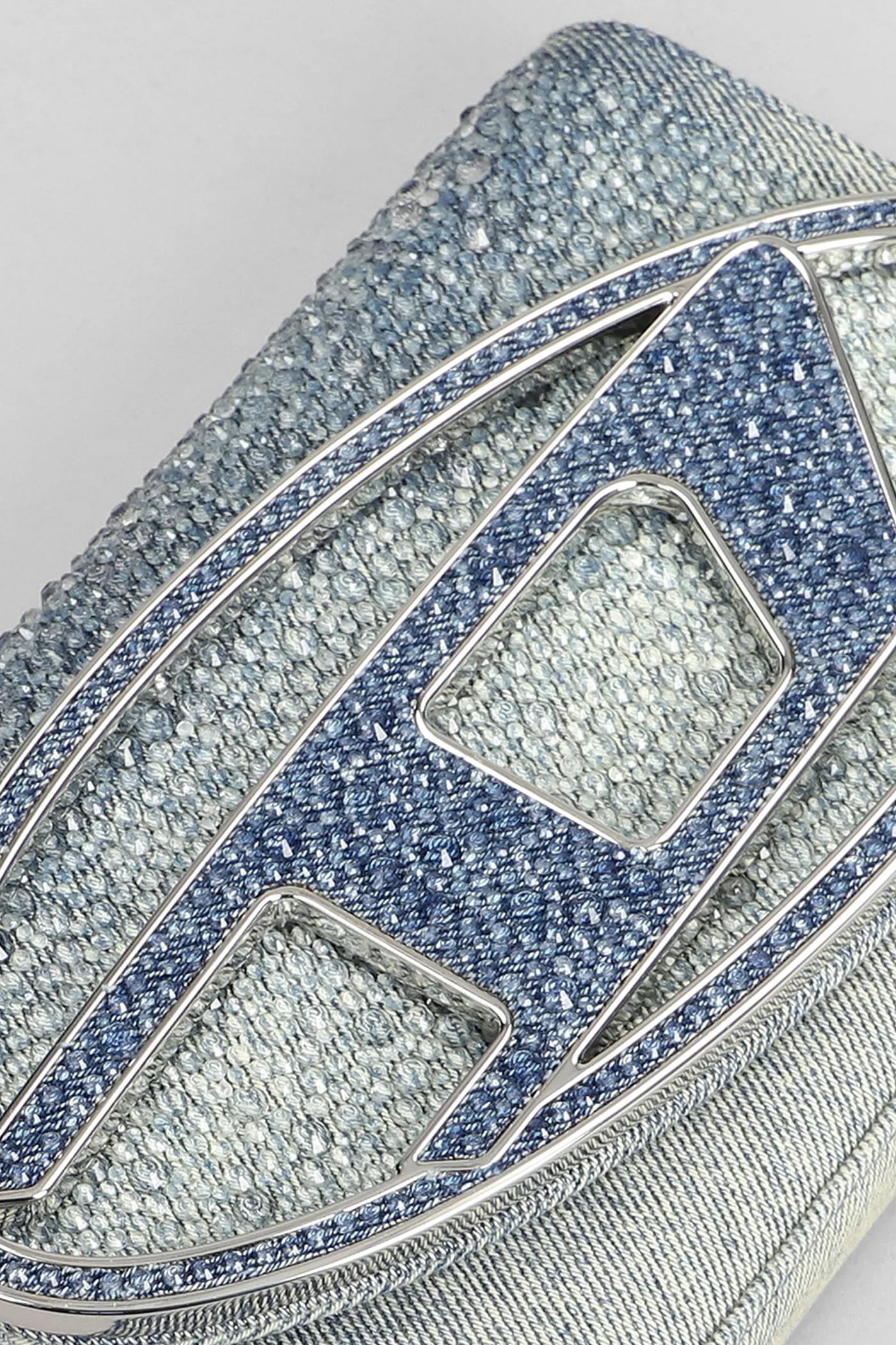 1dr Clutch in cyan denim - Image 4
