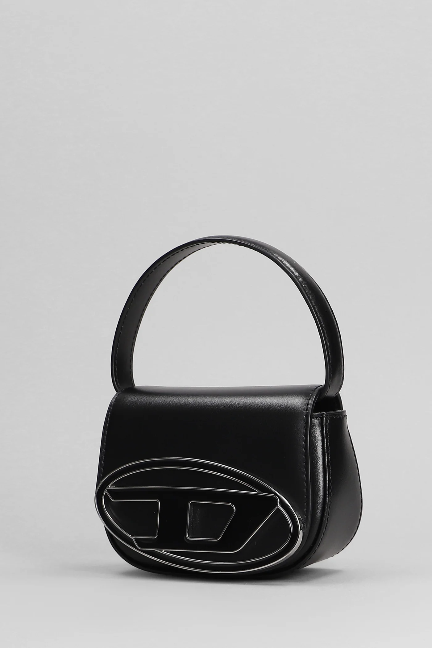 1dr xs Shoulder bag in black leather - Image 2