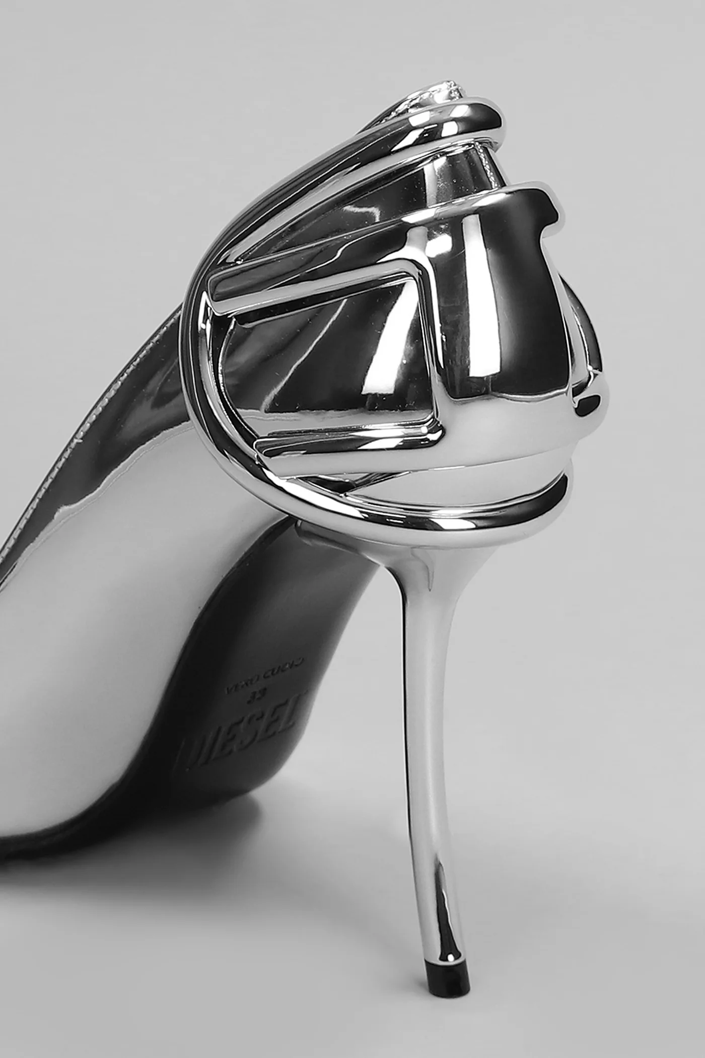 D ten&half p Pumps in silver patent leather - Image 5