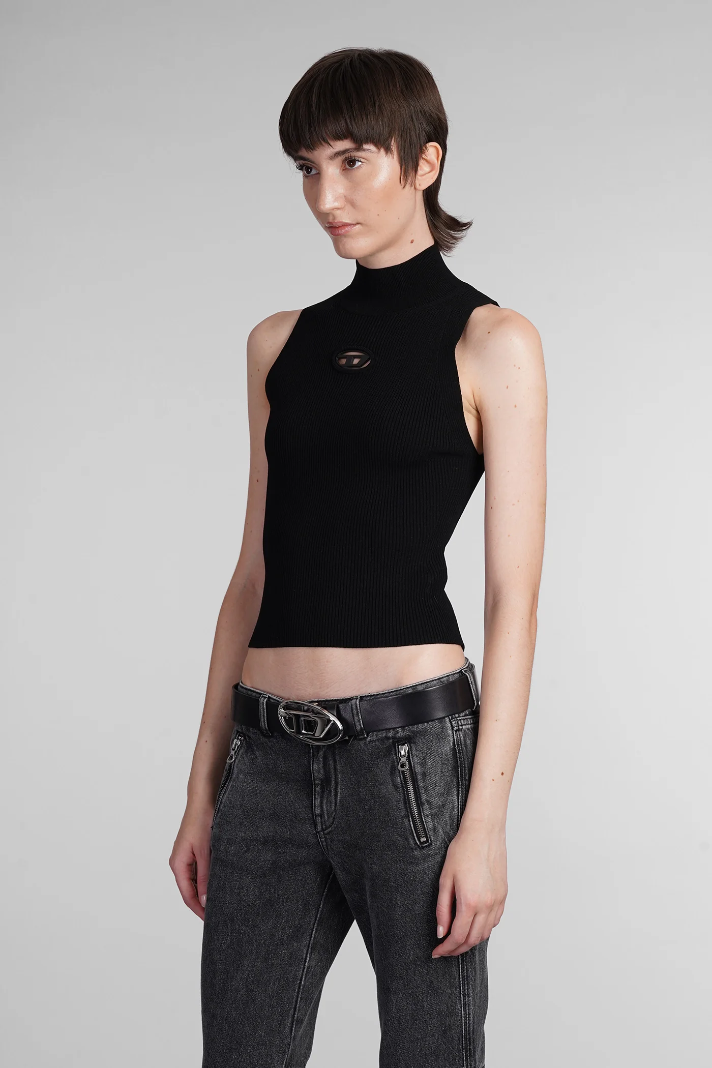 M onervax Topwear in black Rayon - Image 4