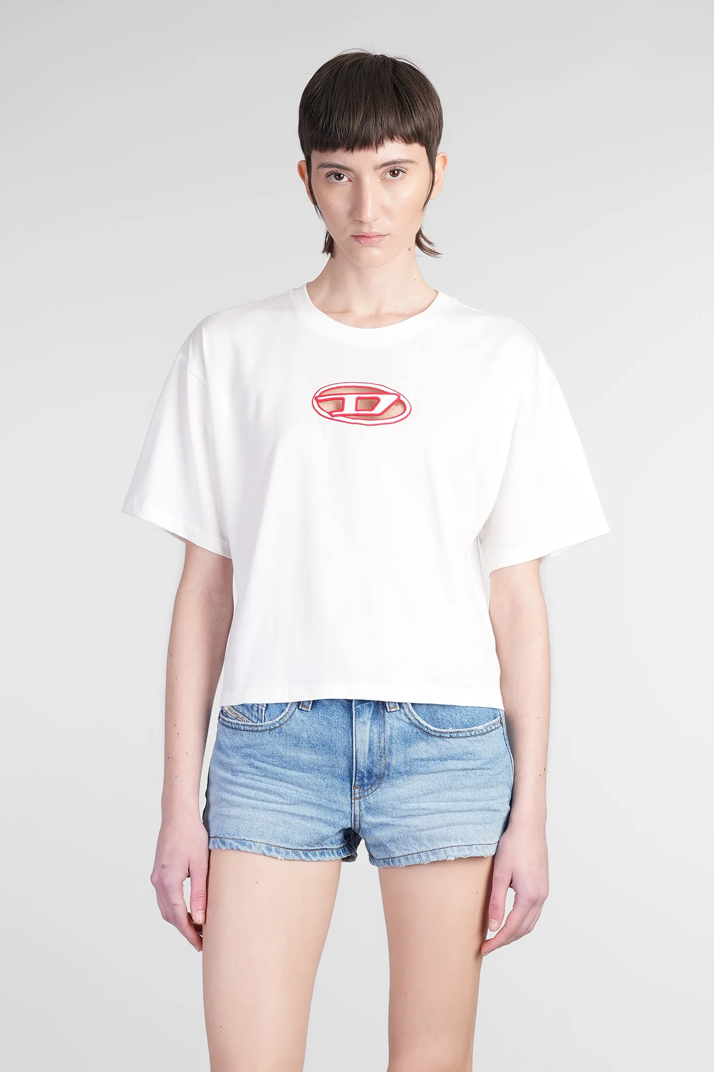 T buxt crop T-Shirt in white cotton