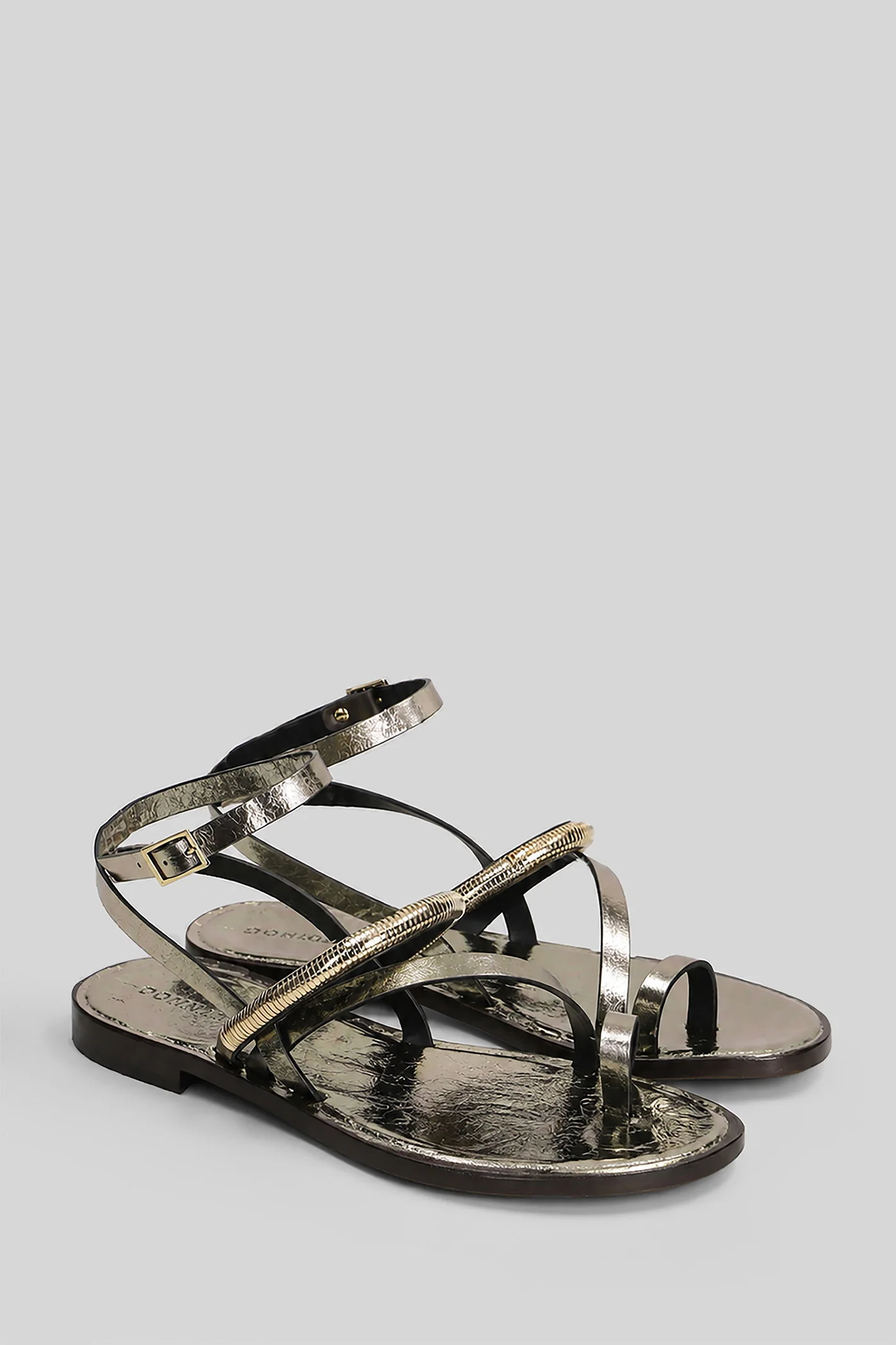 Flat sandal-slipper in platinum leather - Image 2