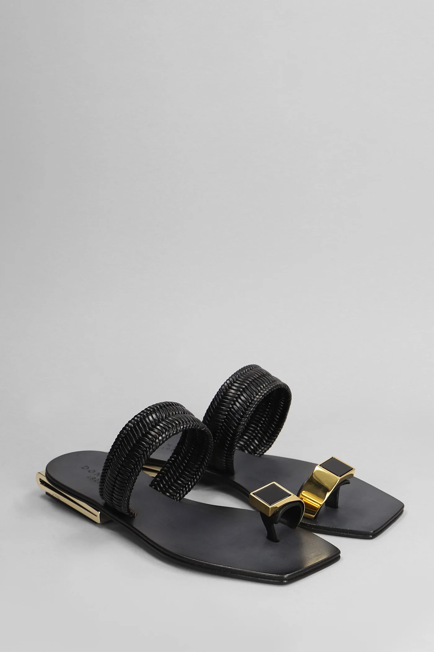 Flats in black leather - Image 2