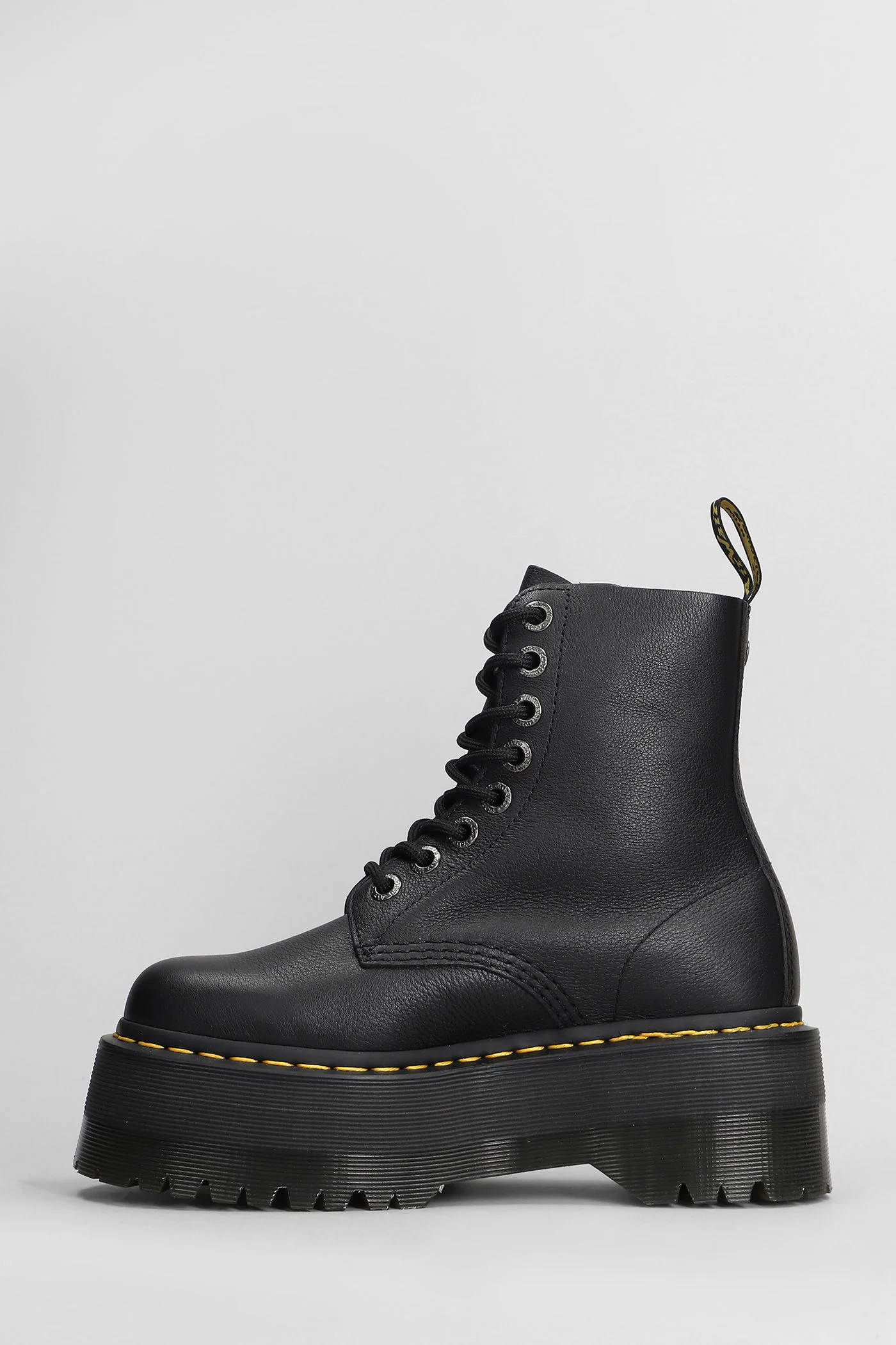 1460 Pascal Max Combat boots in black leather - Image 3