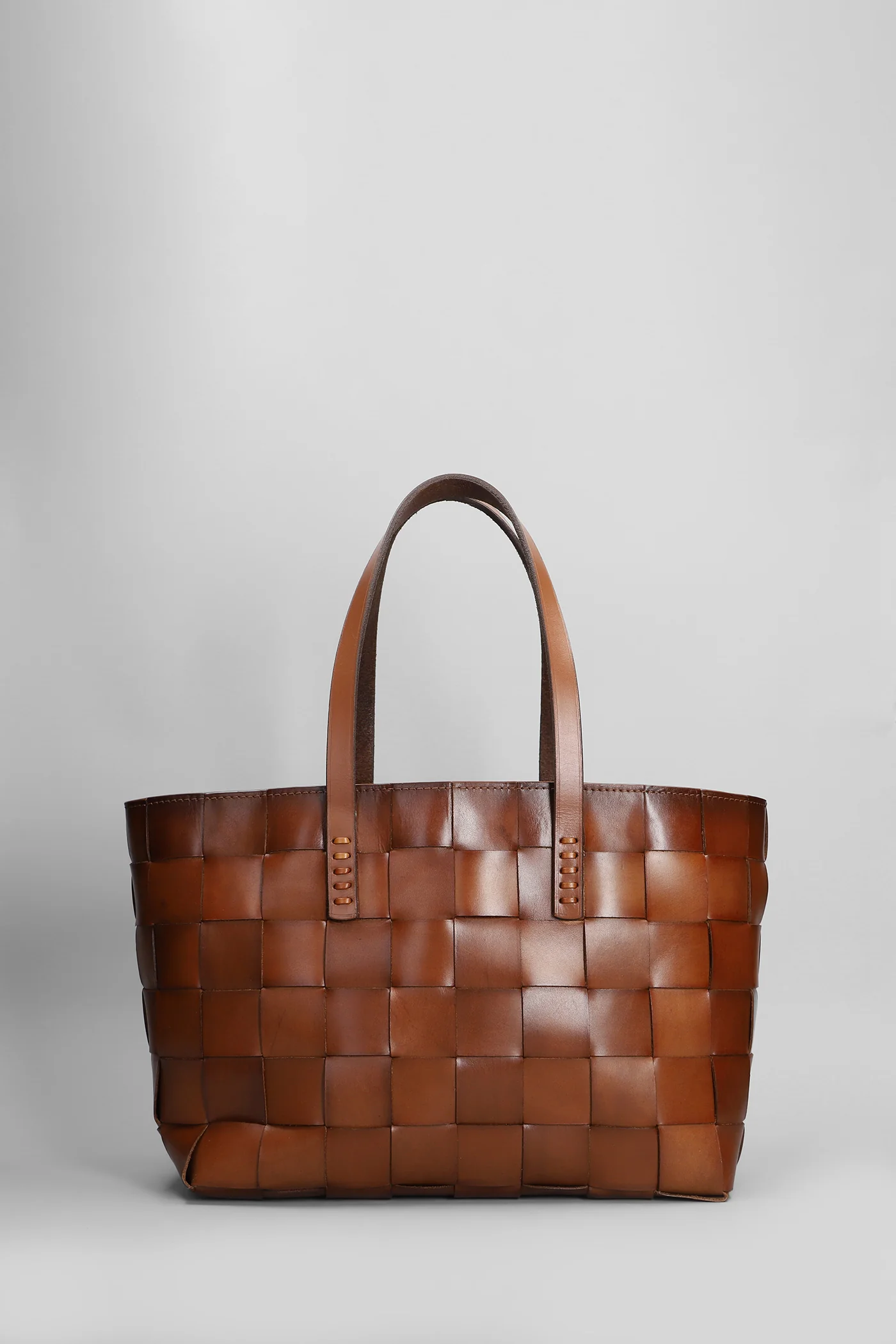 Box Weave Basket Tote in leather color leather - Image 3
