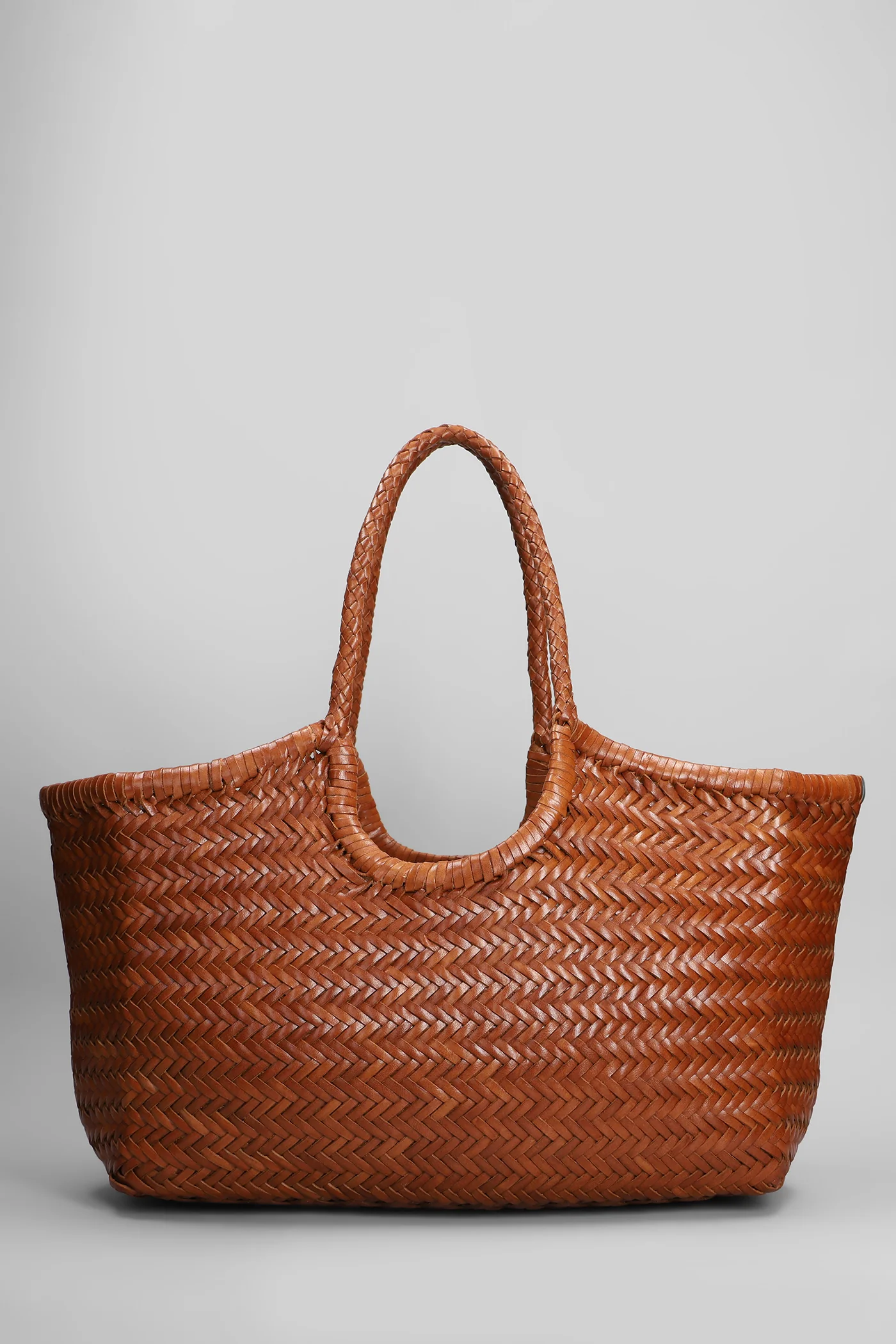 Nantucket Basket Big Tote in leather color leather
