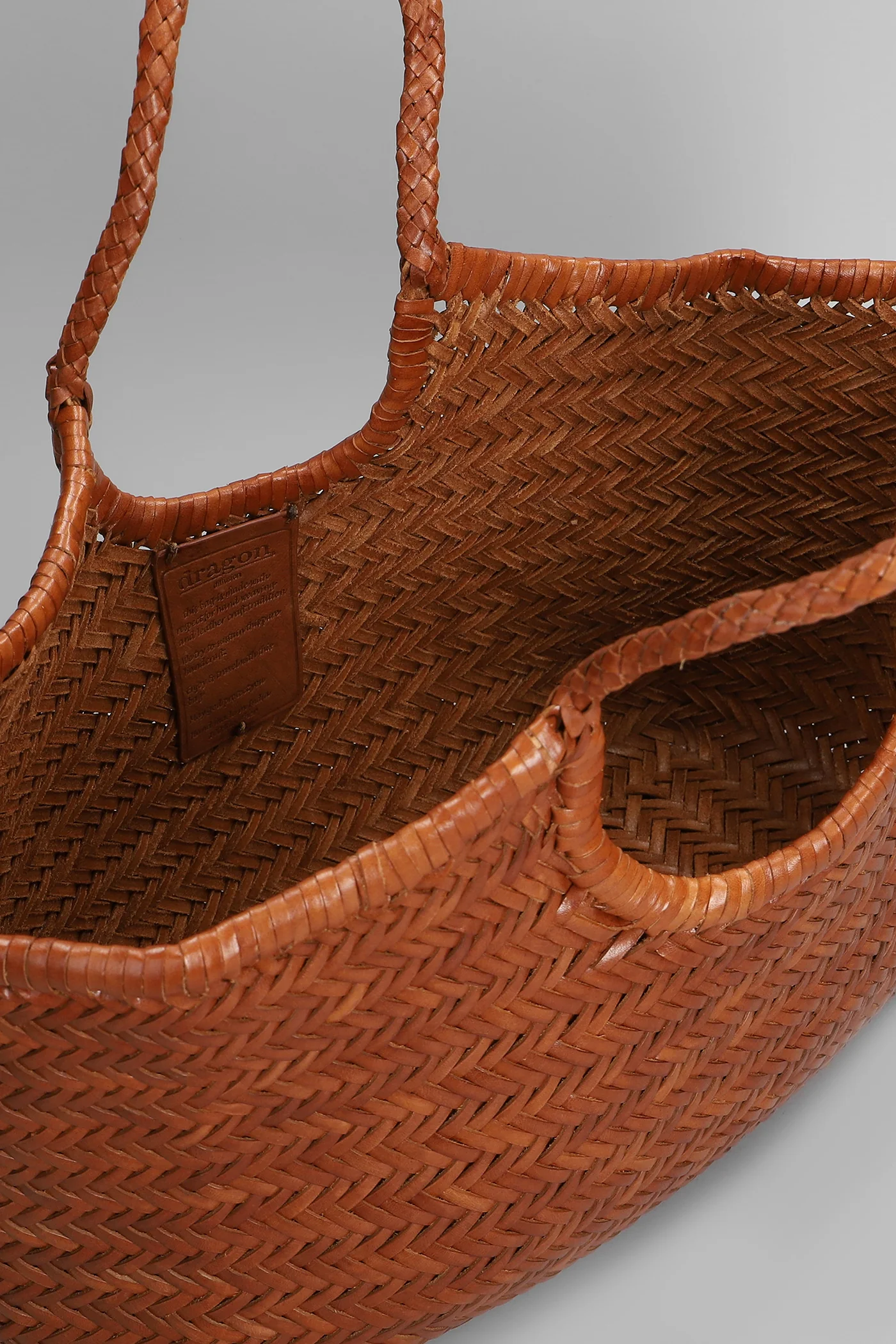 Nantucket Basket Big Tote in leather color leather - Image 4