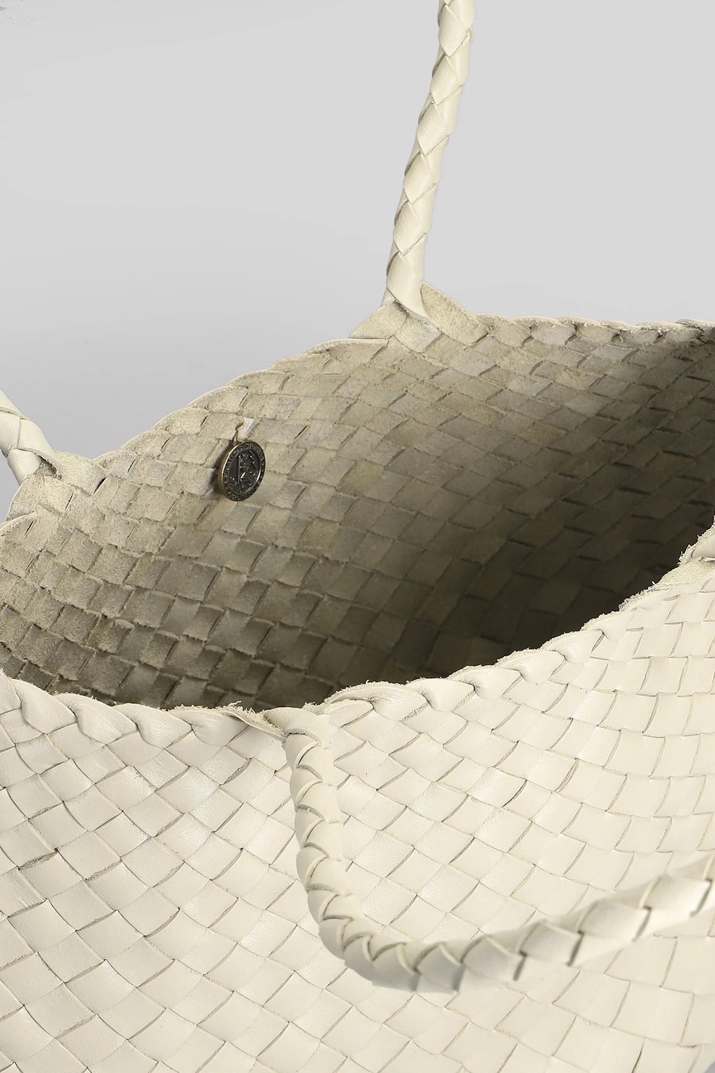 Santa Croce Tote in beige leather - Image 4