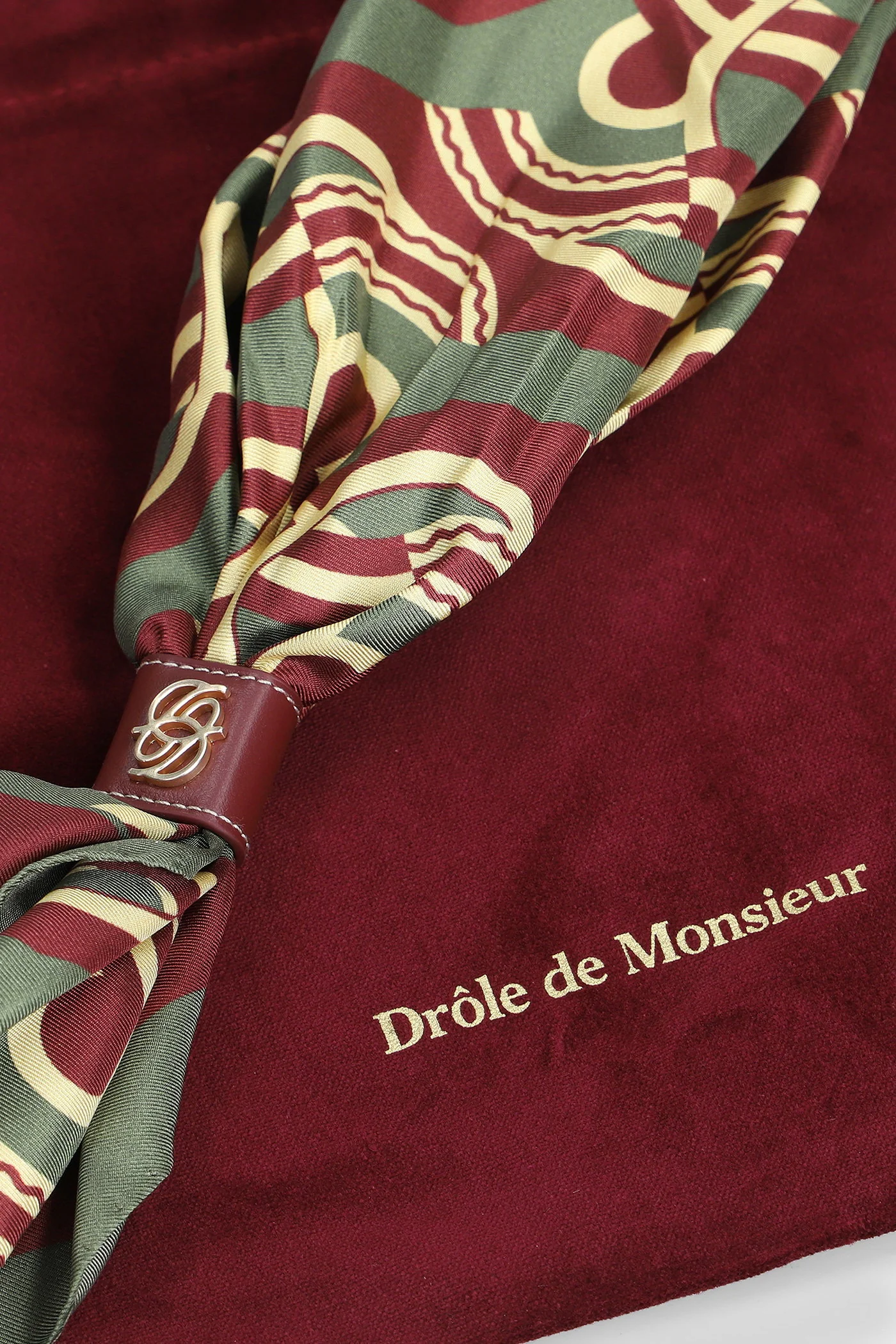Foulard in khaki silk - Image 2