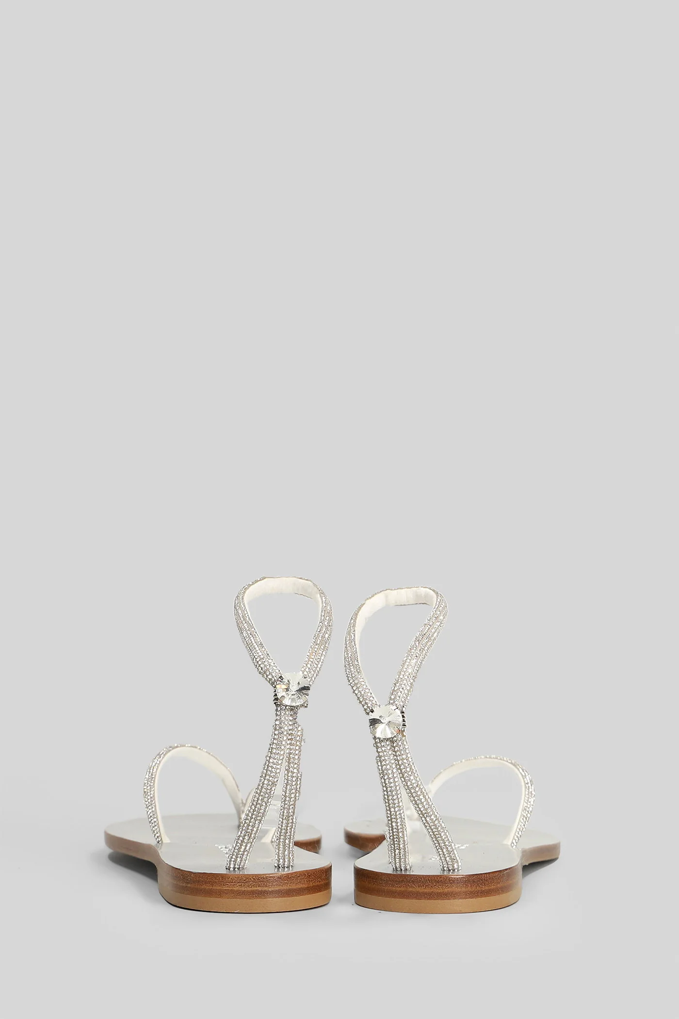 Flat sandal-slipper in silver leather - Image 4