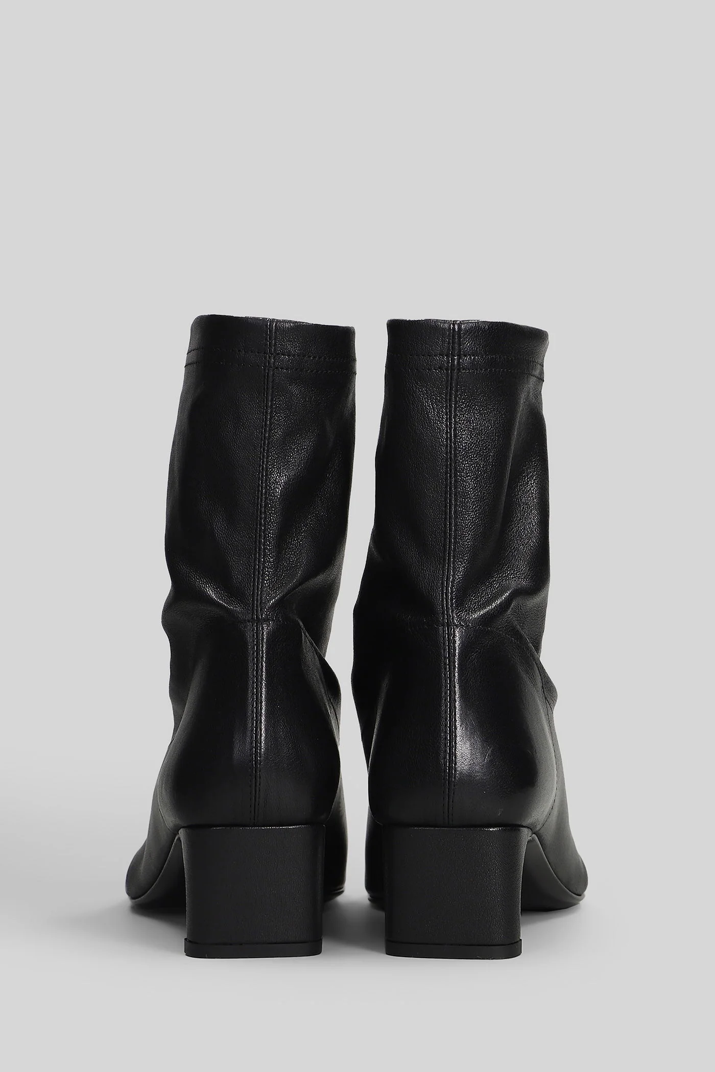 High heels Ankle boots in black leather - Image 4