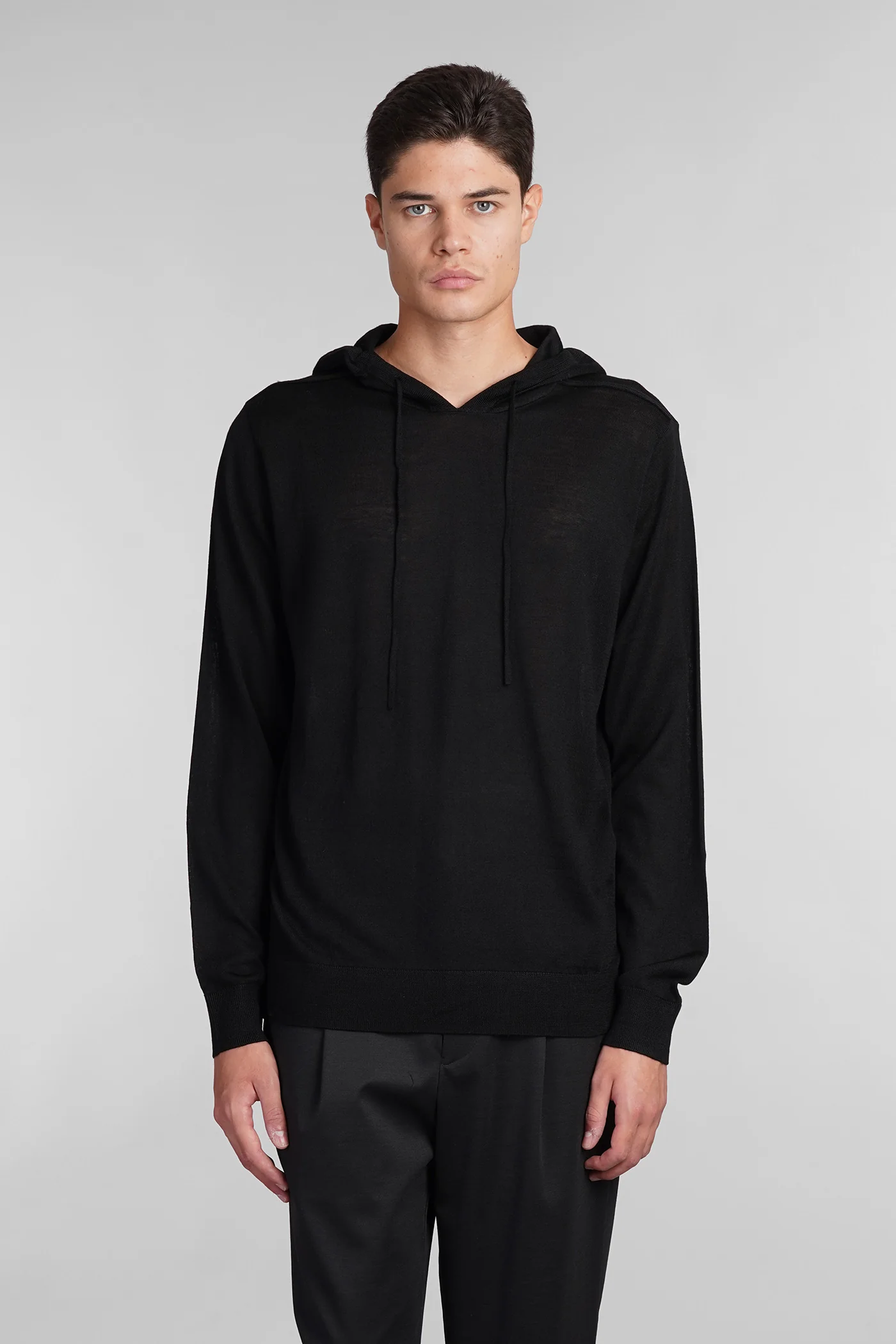 Knitwear in black wool