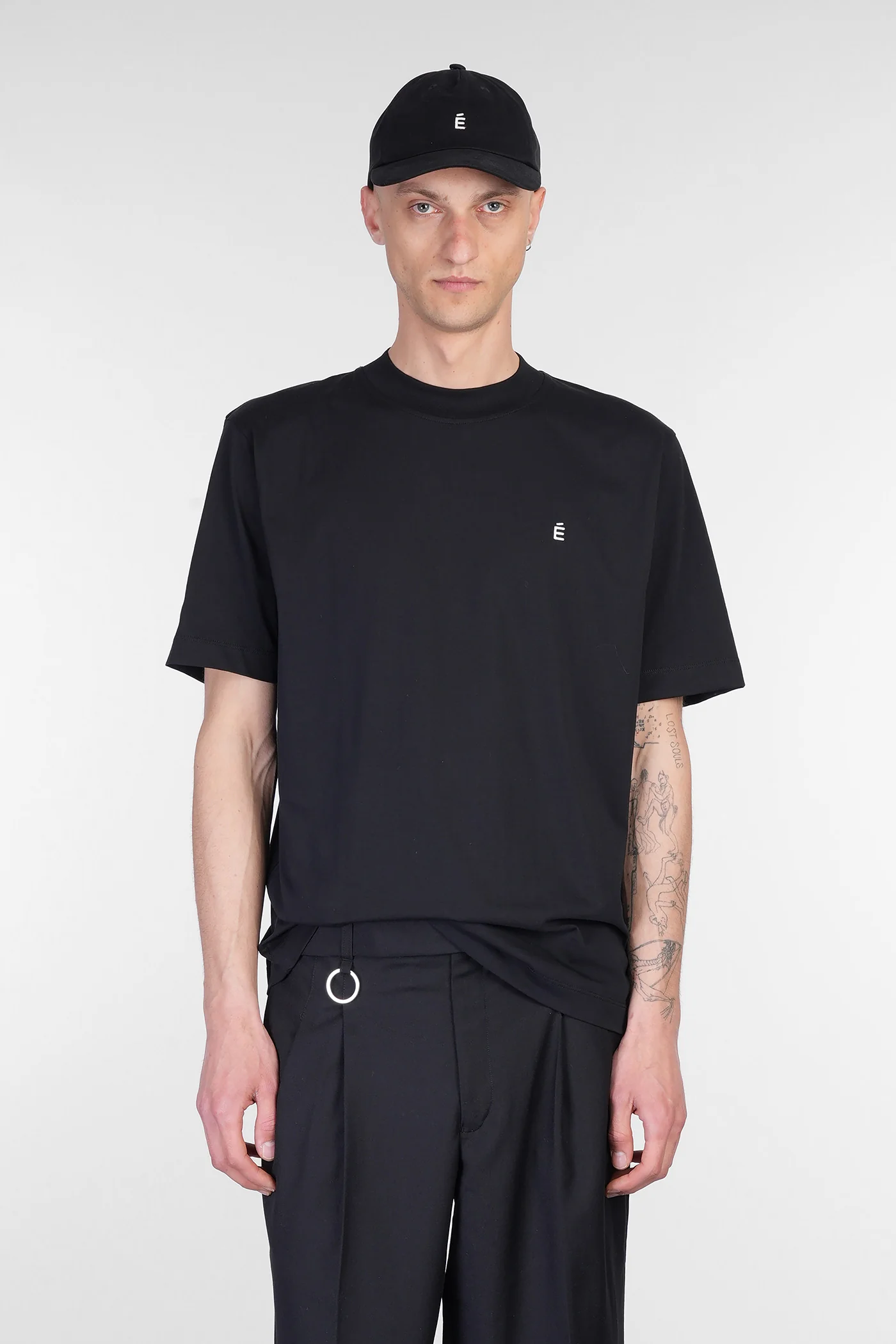T-Shirt in black cotton