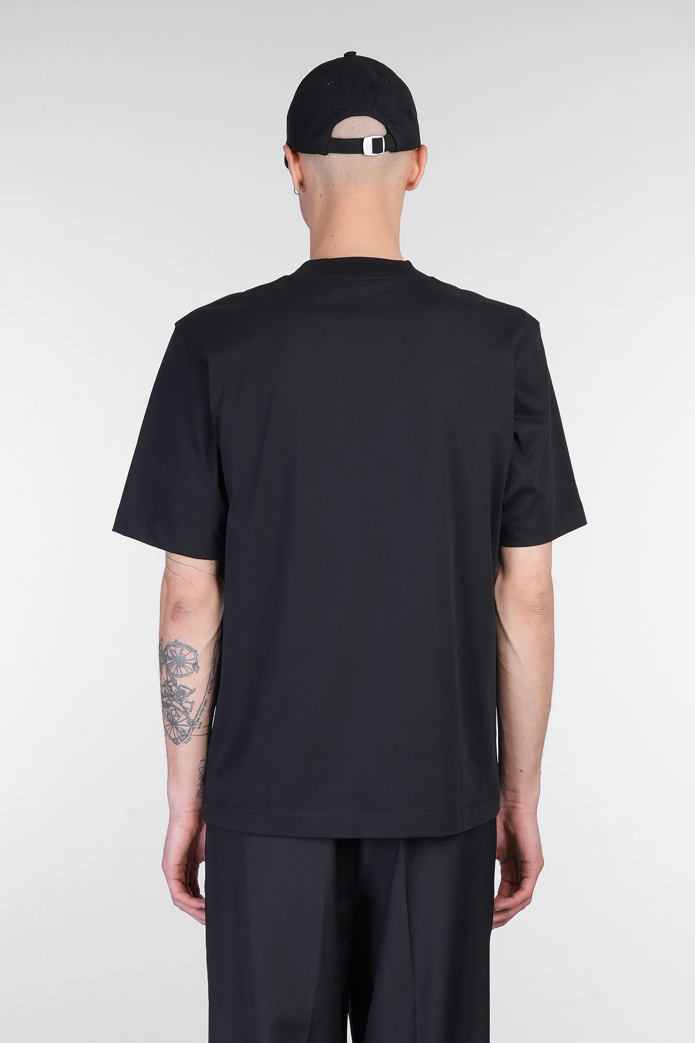 T-Shirt in black cotton - Image 3