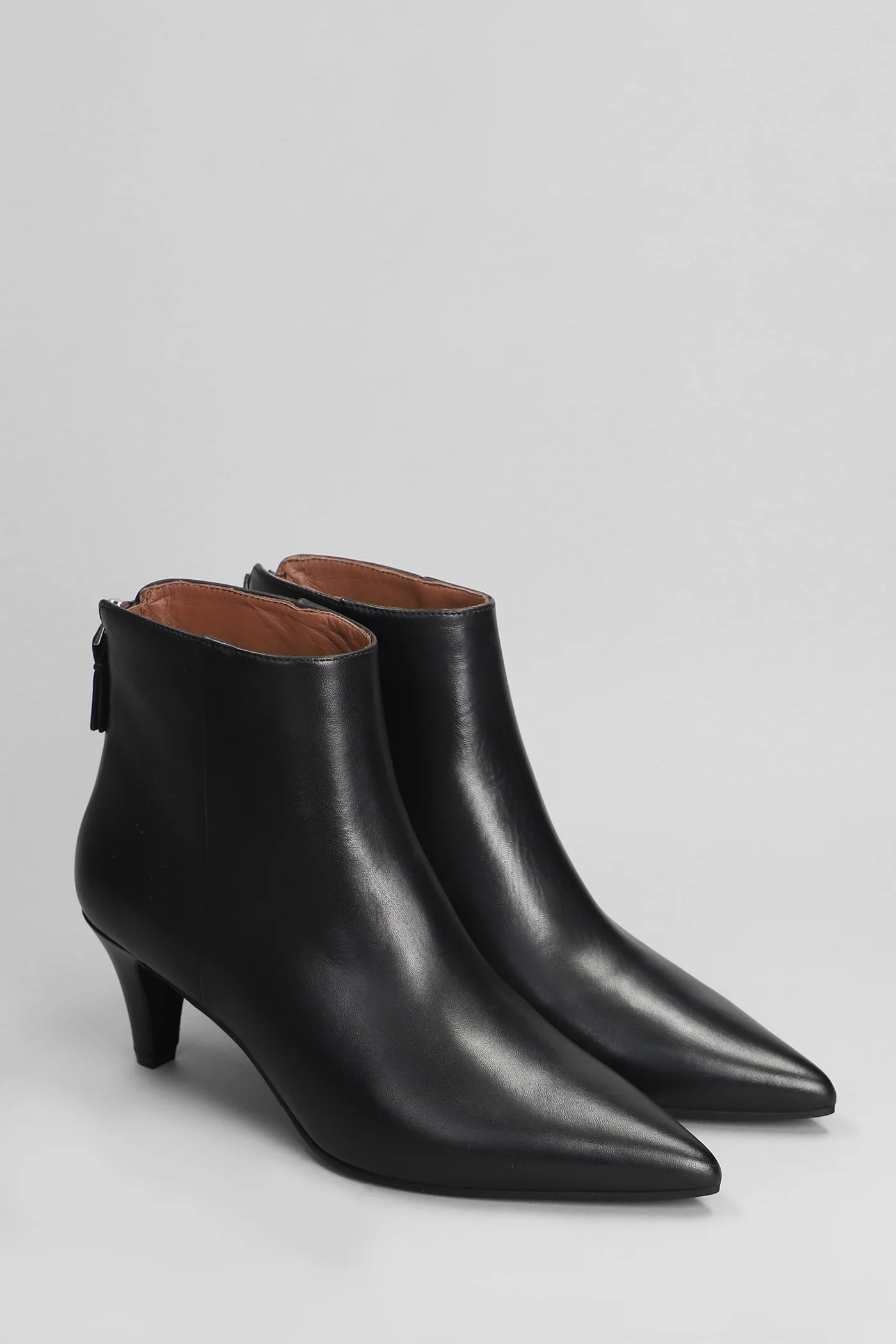 High heels Ankle boots in black leather - Image 2
