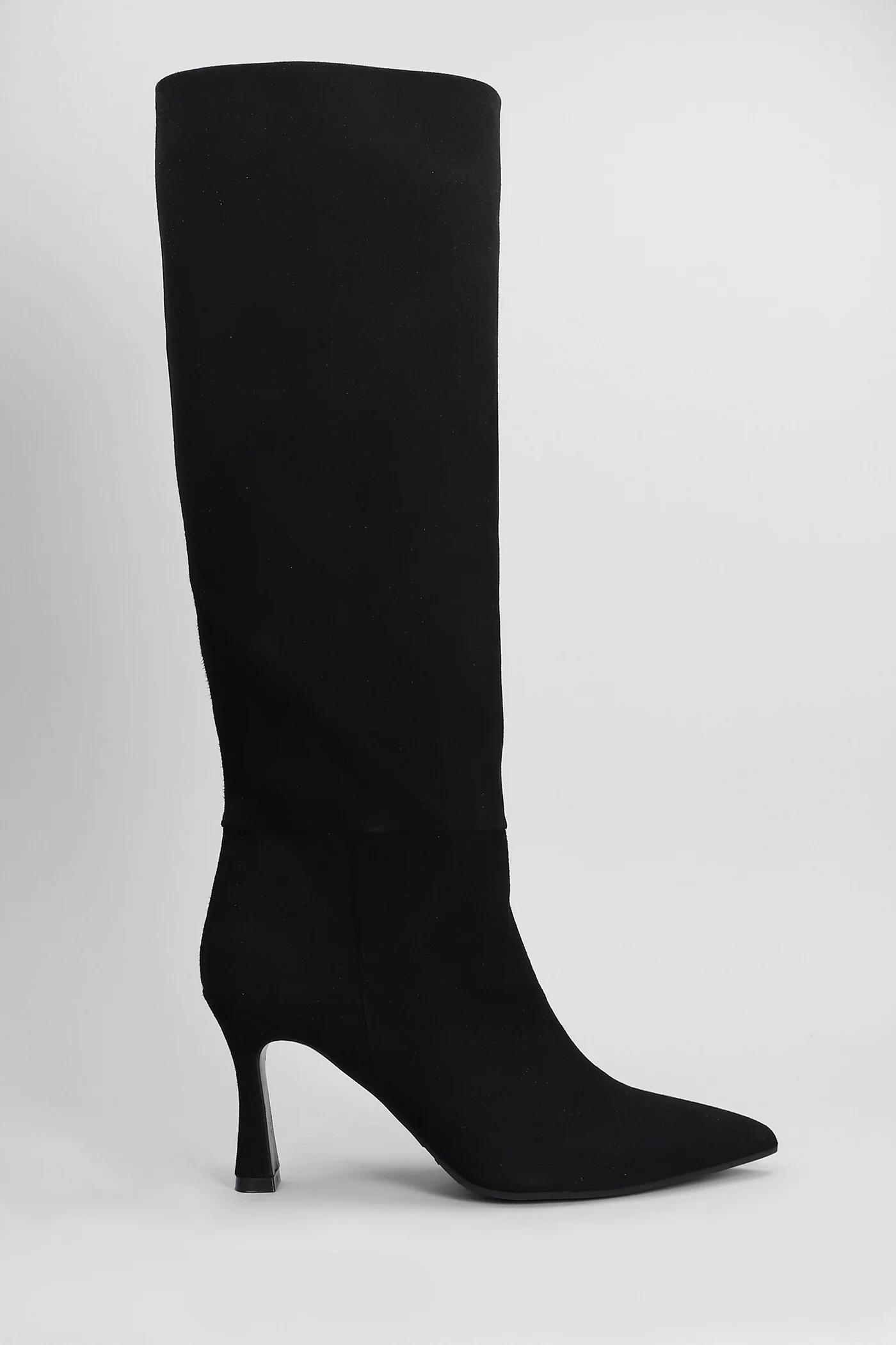 High heels boots in black suede
