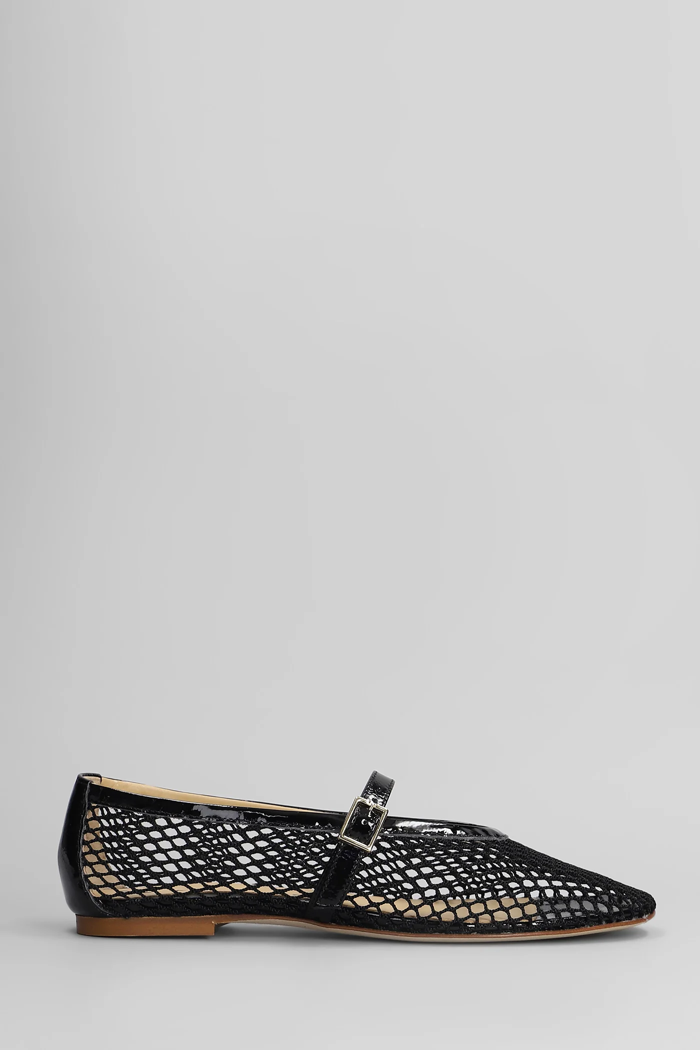 Ballet flats in black leather