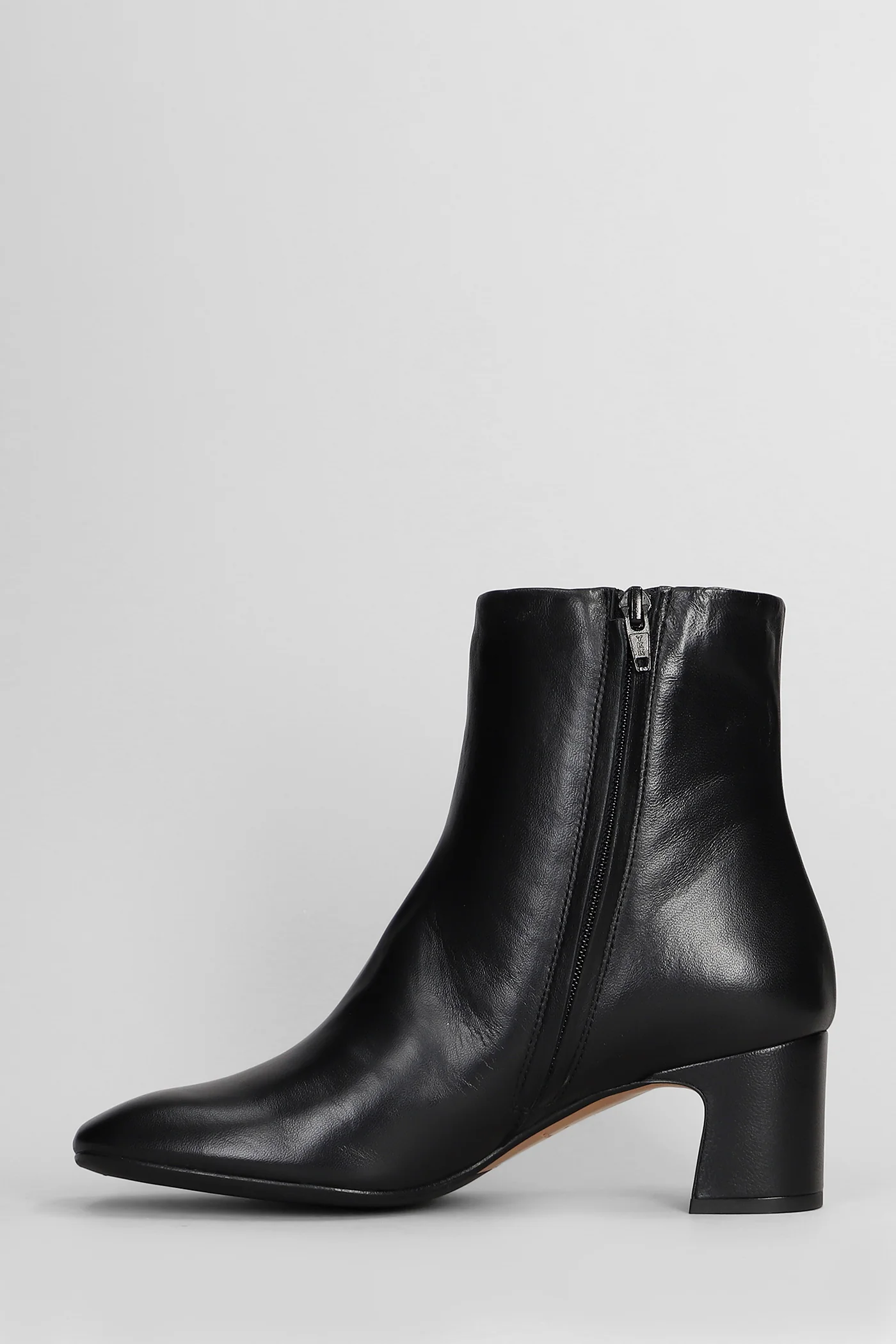High heels Ankle boots in black leather - Image 3