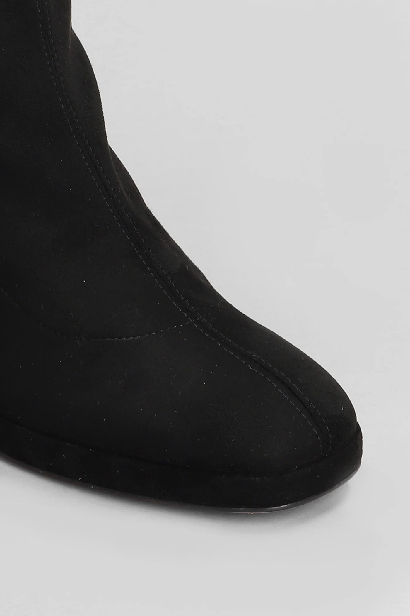 High heels Ankle boots in black suede - Image 5