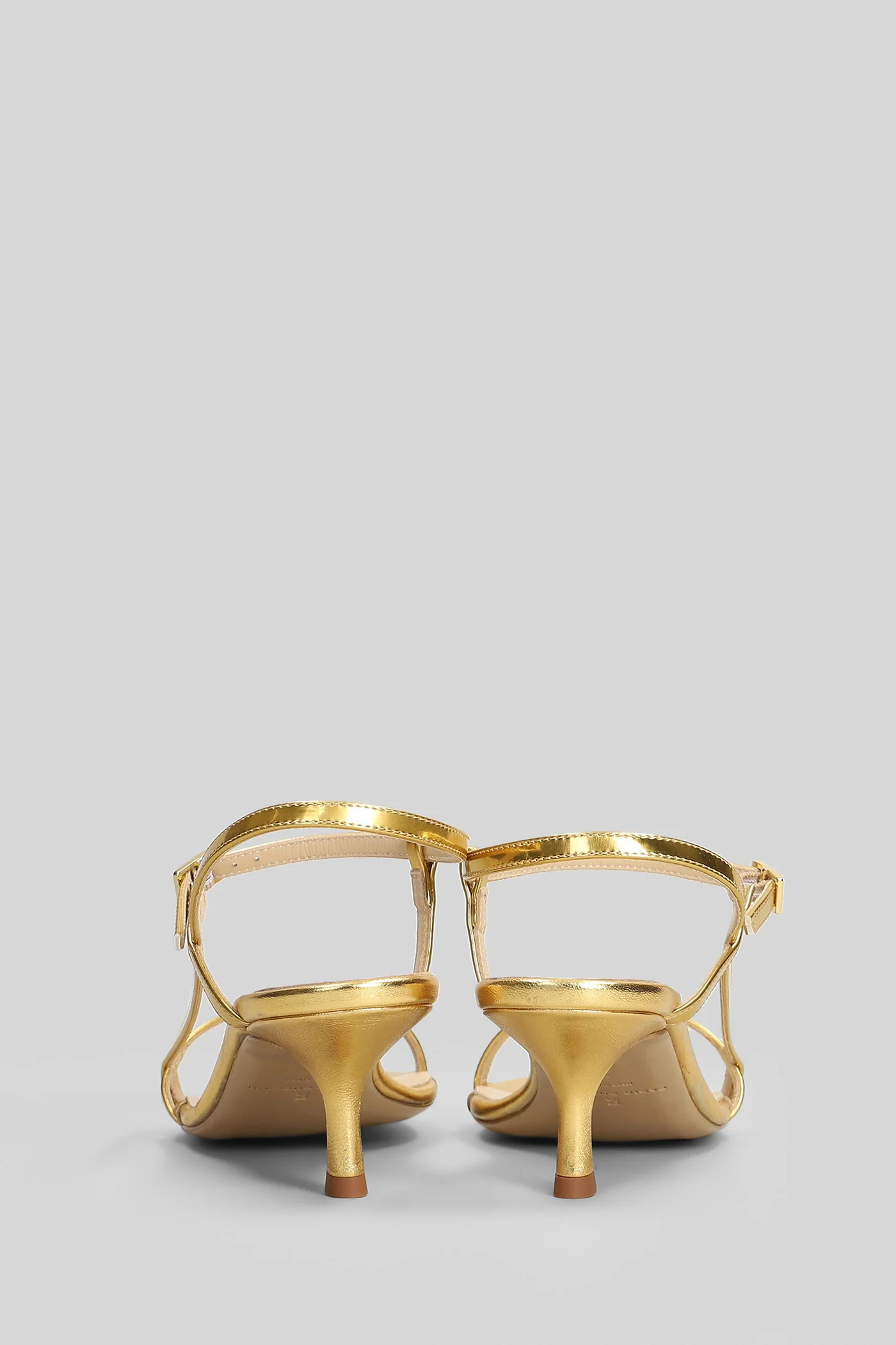 Sandals in gold leather - Image 4