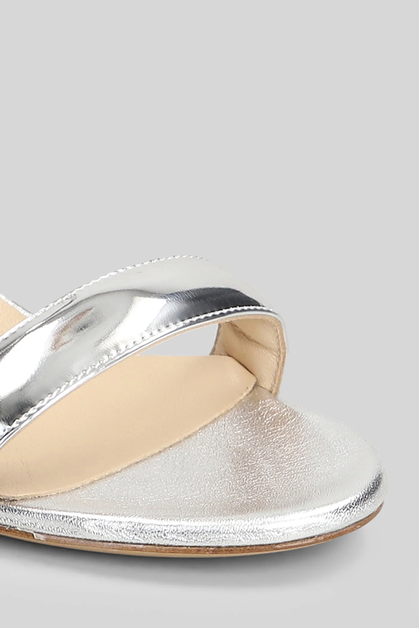Sandals in silver leather - Image 5
