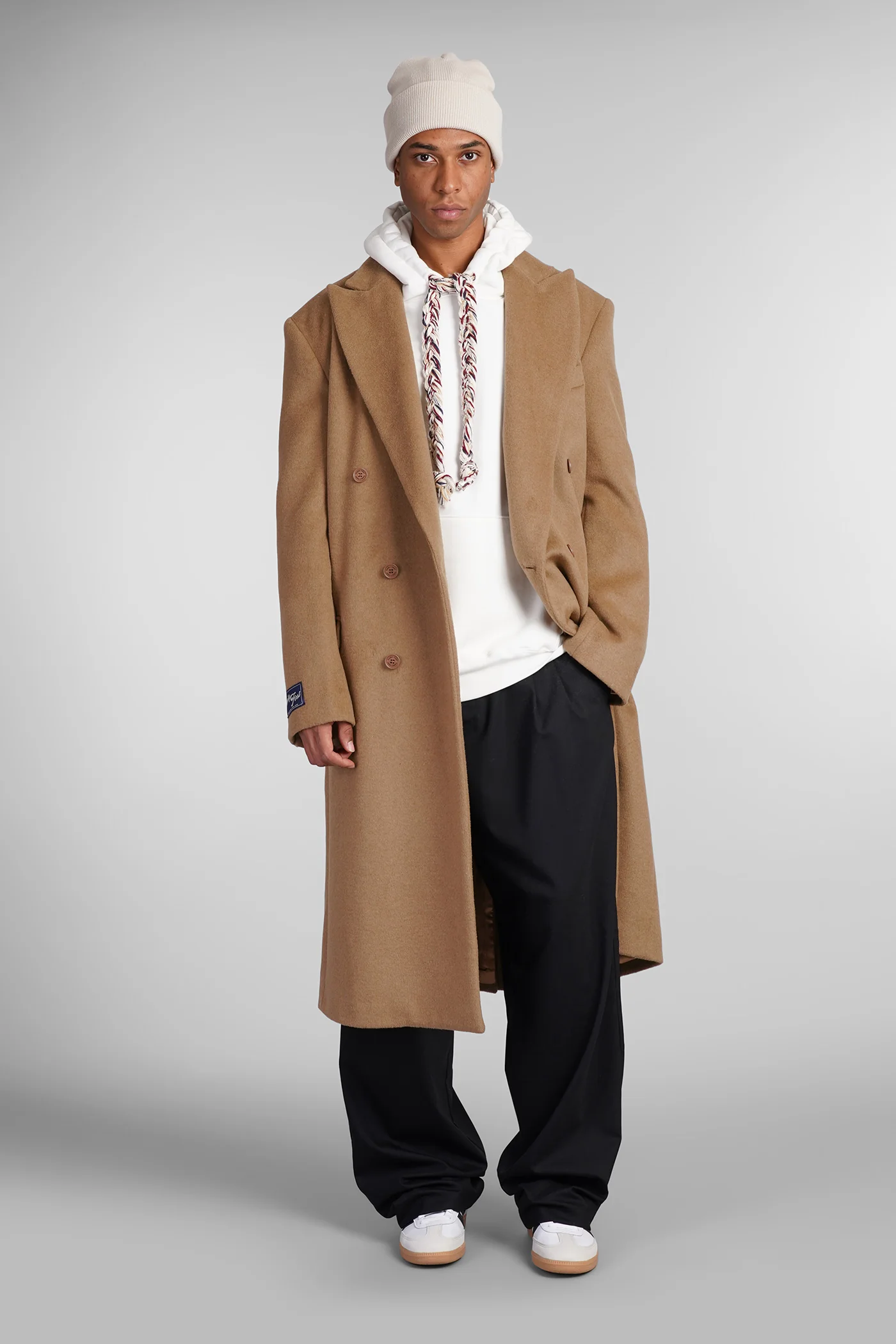 Coat in Camel wool - Image 2