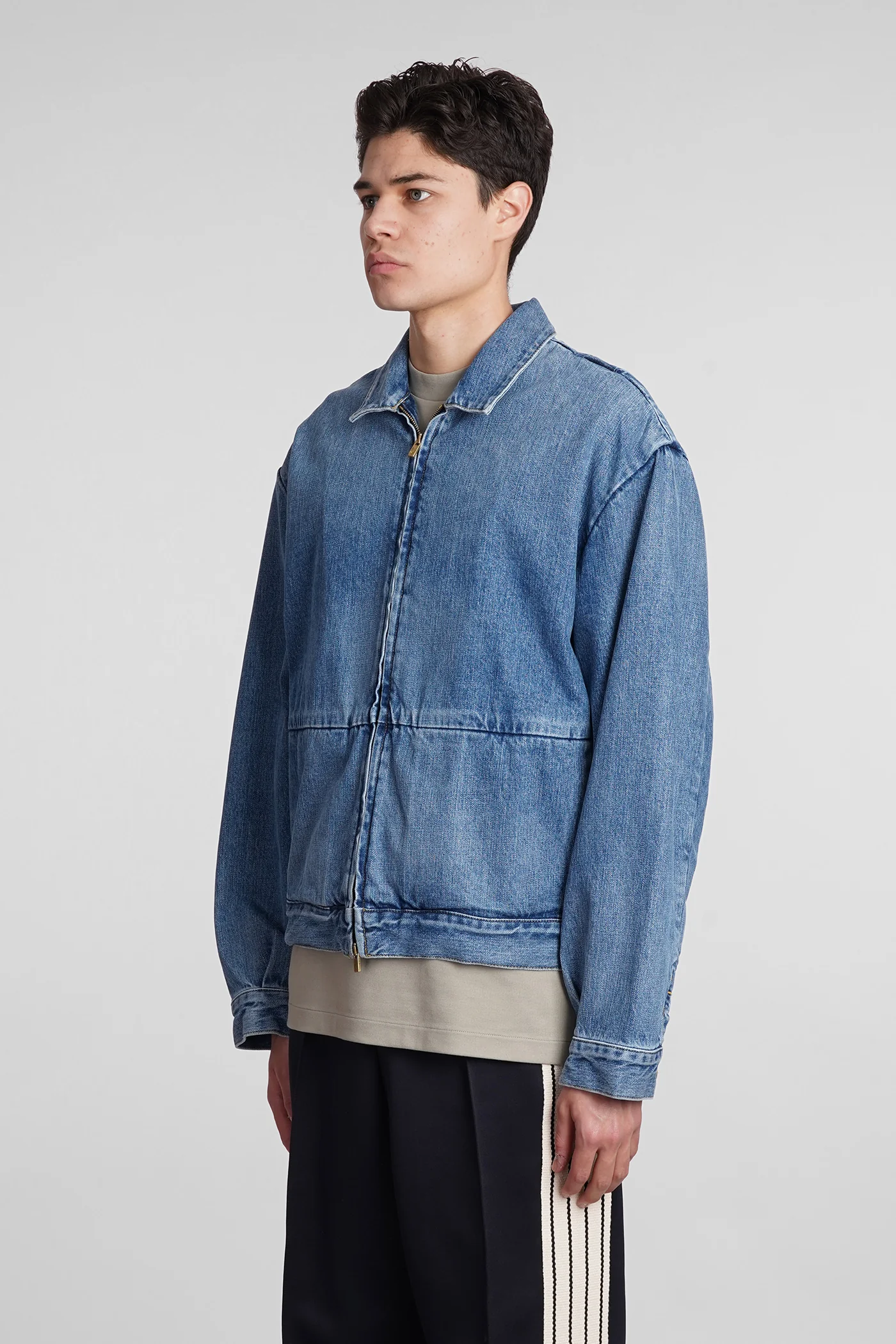 Denim Jackets in blue denim - Image 3