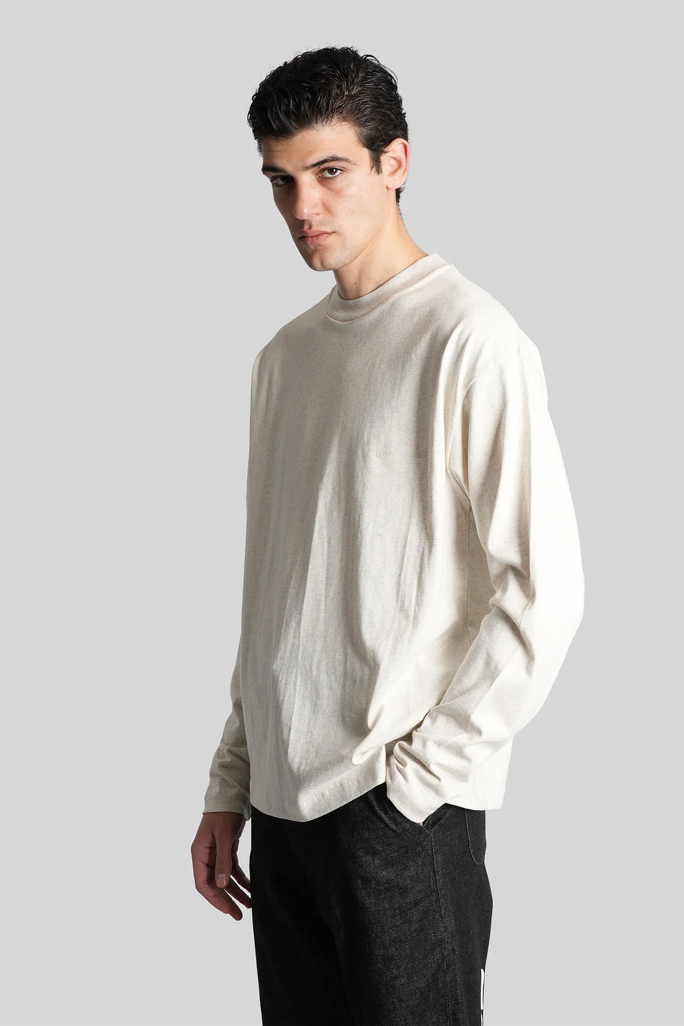 in grey cotton - Image 4